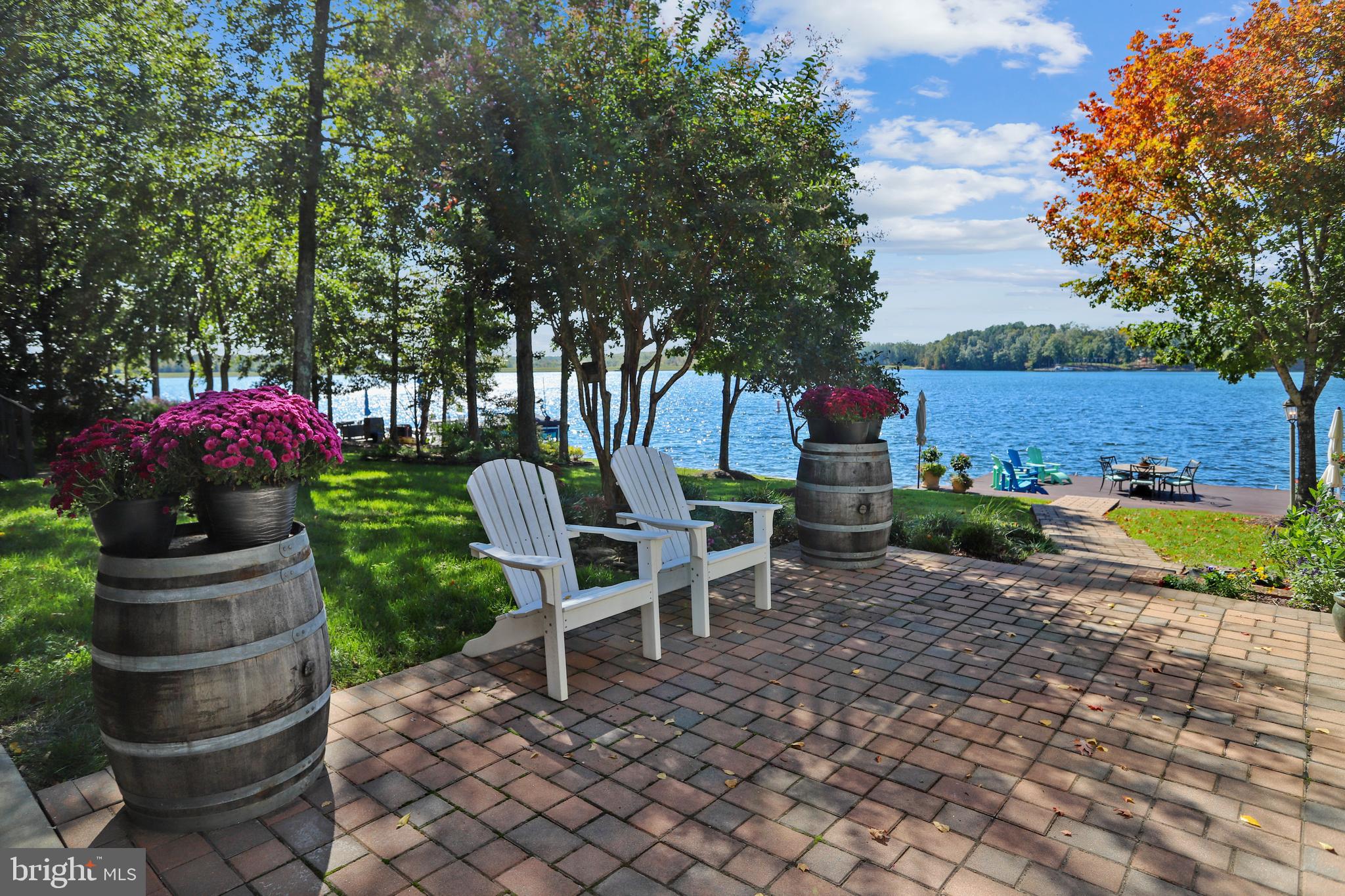 FAWN LAKE - Residential
