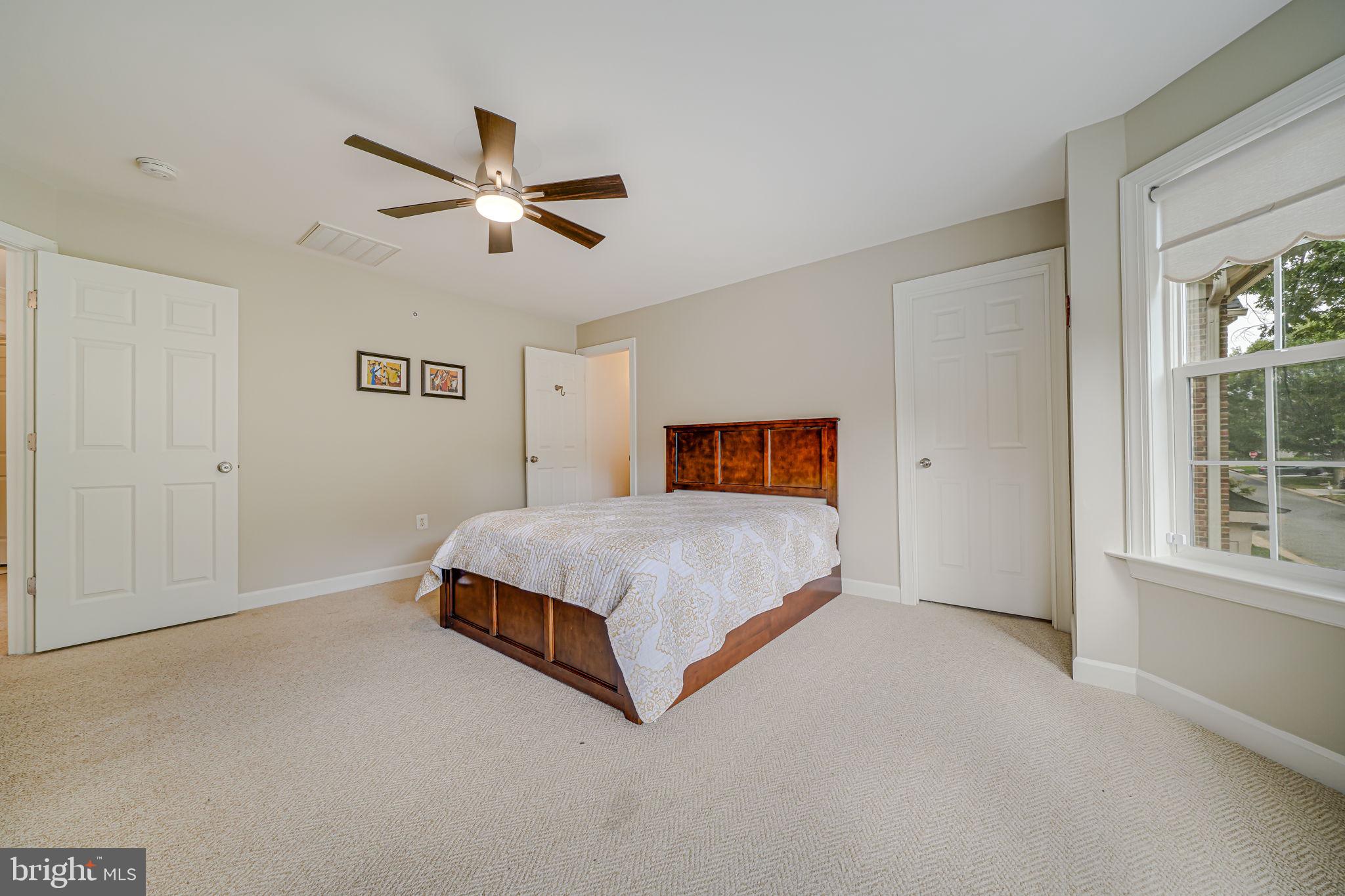 LAMBIANCE OF MCLEAN - Residential