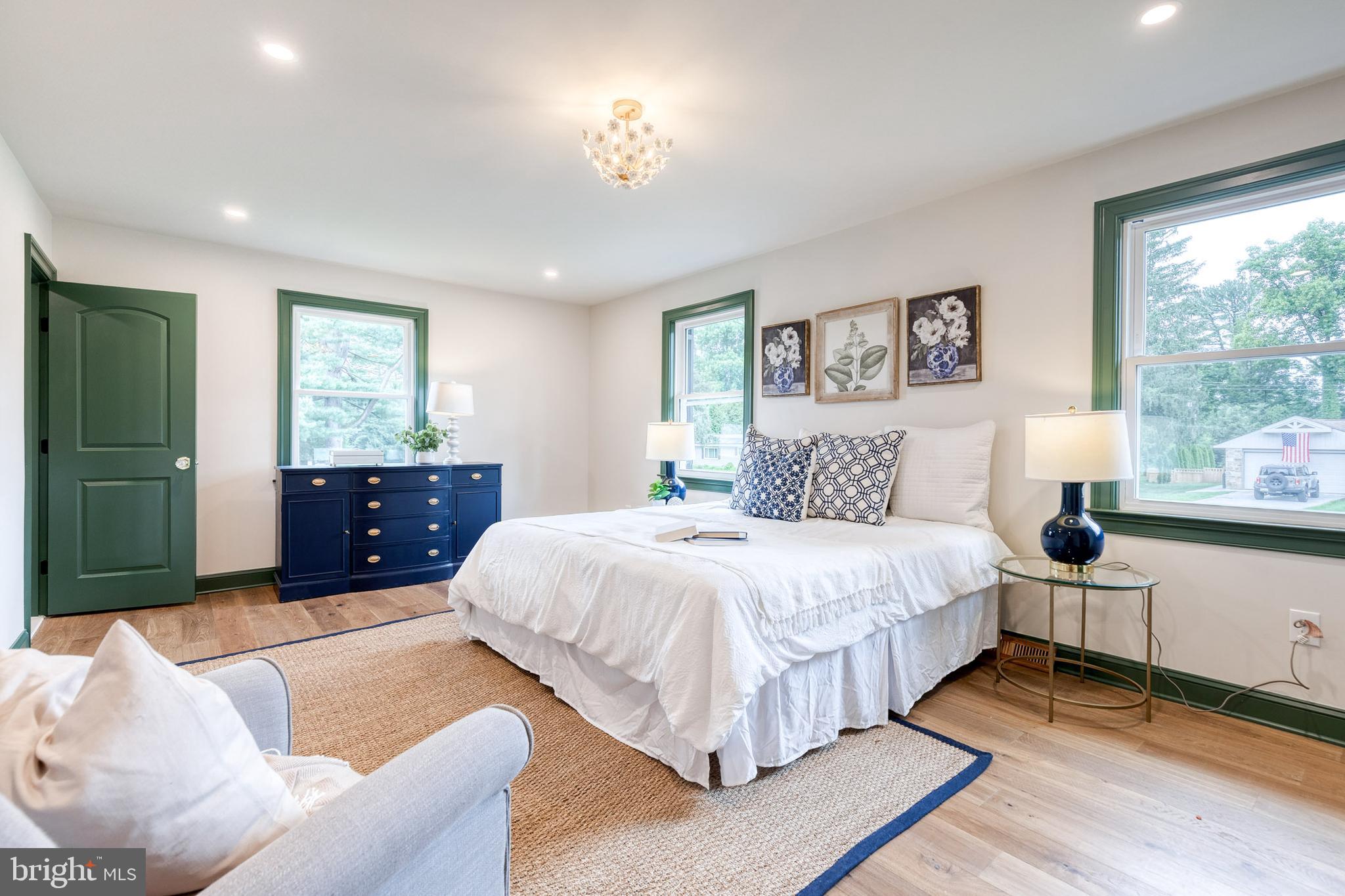 HEATHERFIELD - Residential