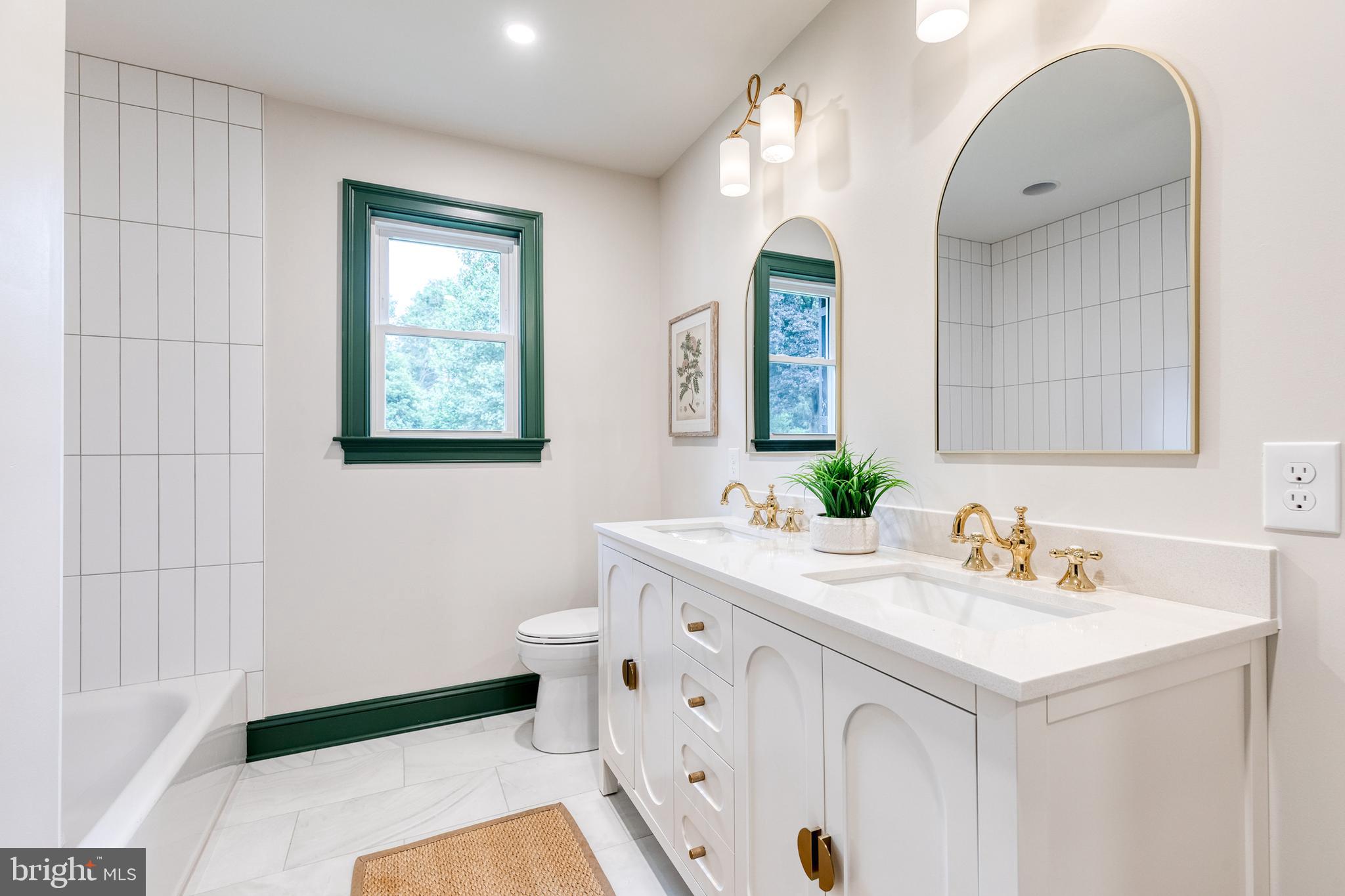 HEATHERFIELD - Residential