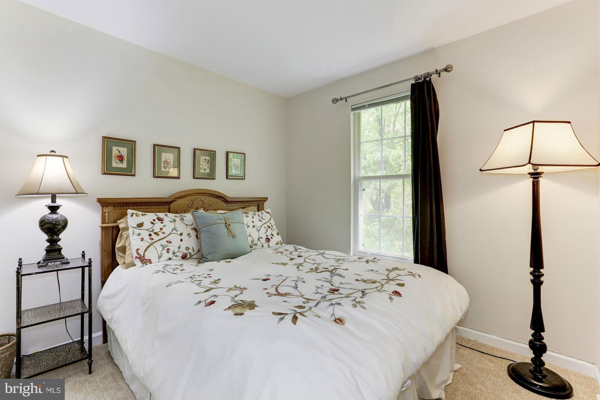 JAMES CREEK - Residential