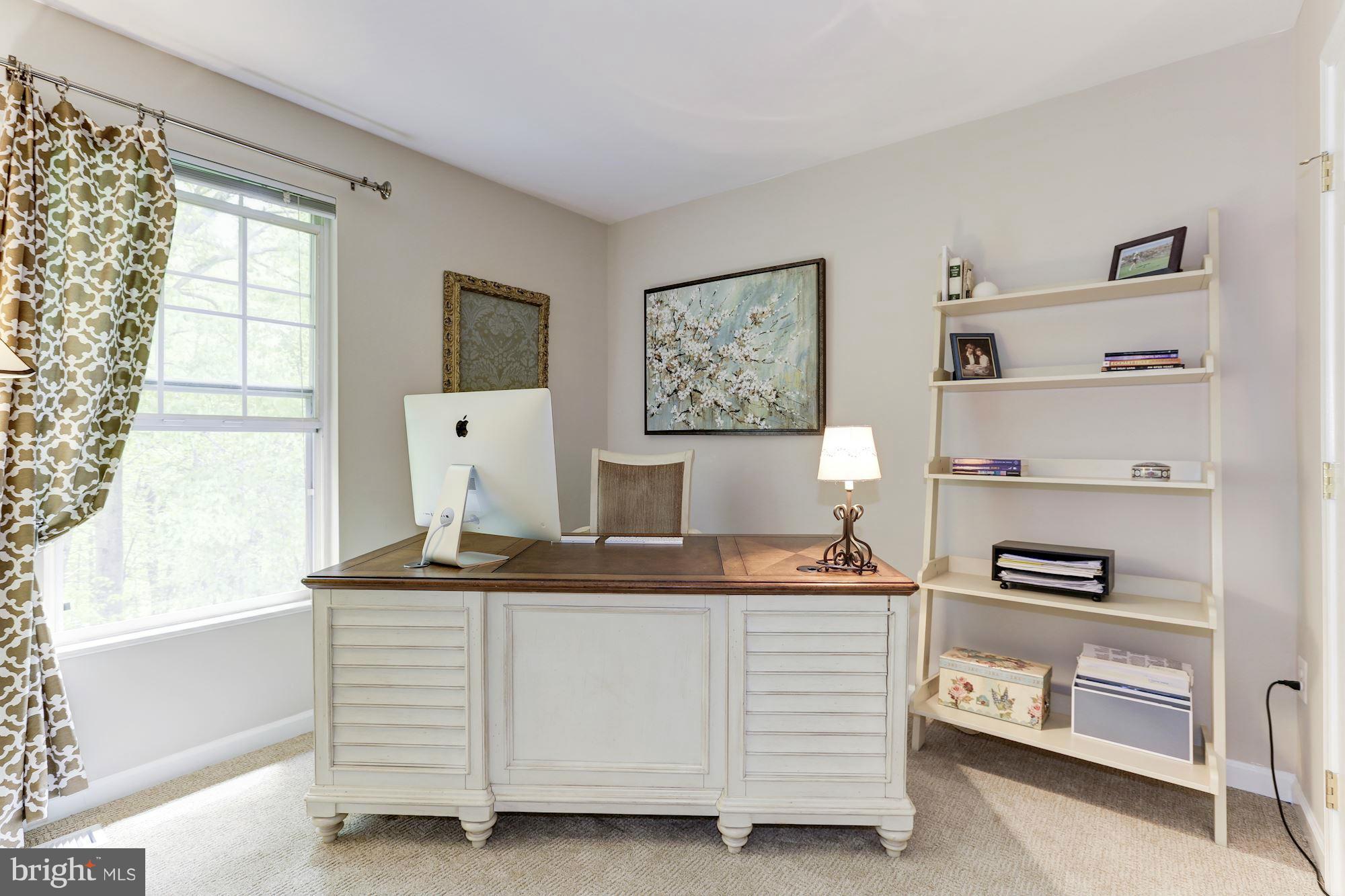 JAMES CREEK - Residential