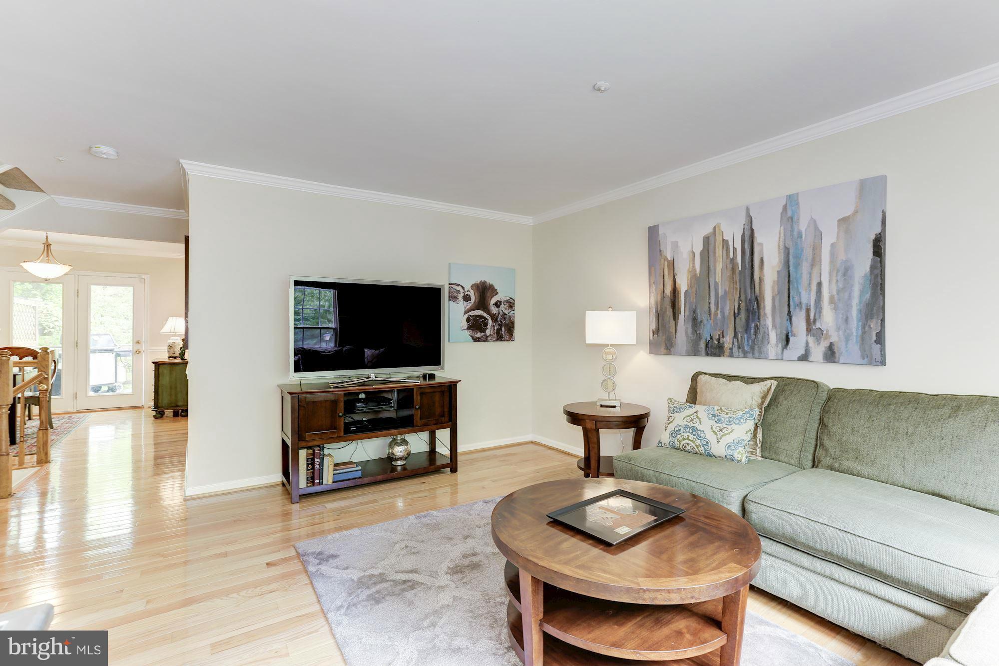 JAMES CREEK - Residential