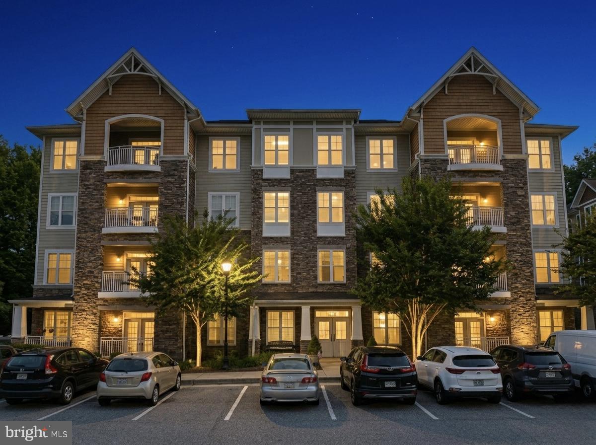 Located in desirable Catonsville, this beautifully  condo offers two bedrooms plus a den and two full baths. Community amenities include garage parking, storage units, a patio grilling area, clubhouse, and fitness room. Nestled alongside Patapsco Valley State Park within a private community setting.