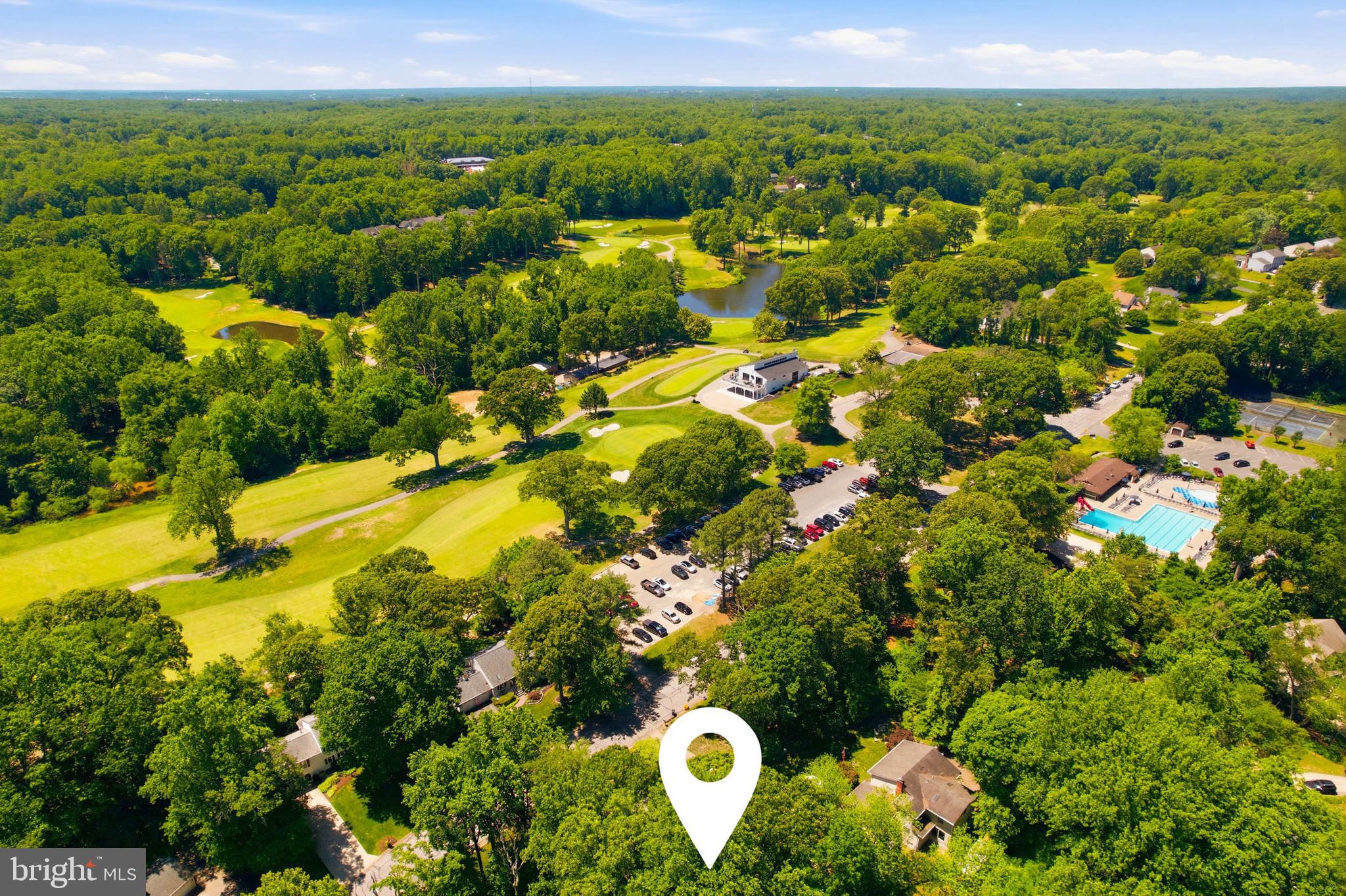 BAY HILLS - Residential