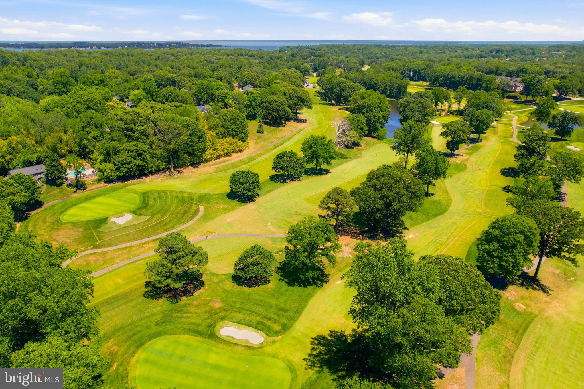 BAY HILLS - Residential