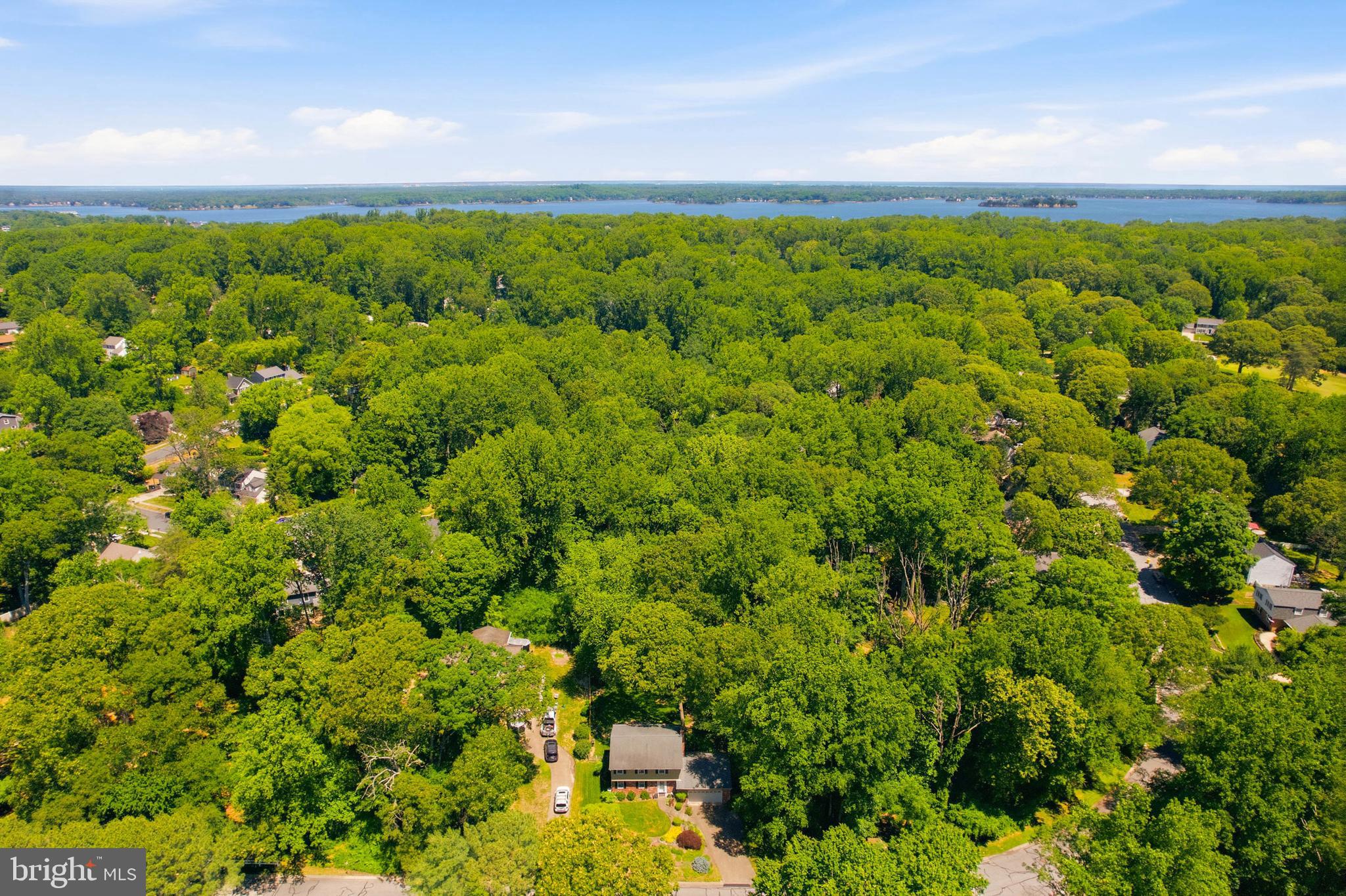 BAY HILLS - Residential