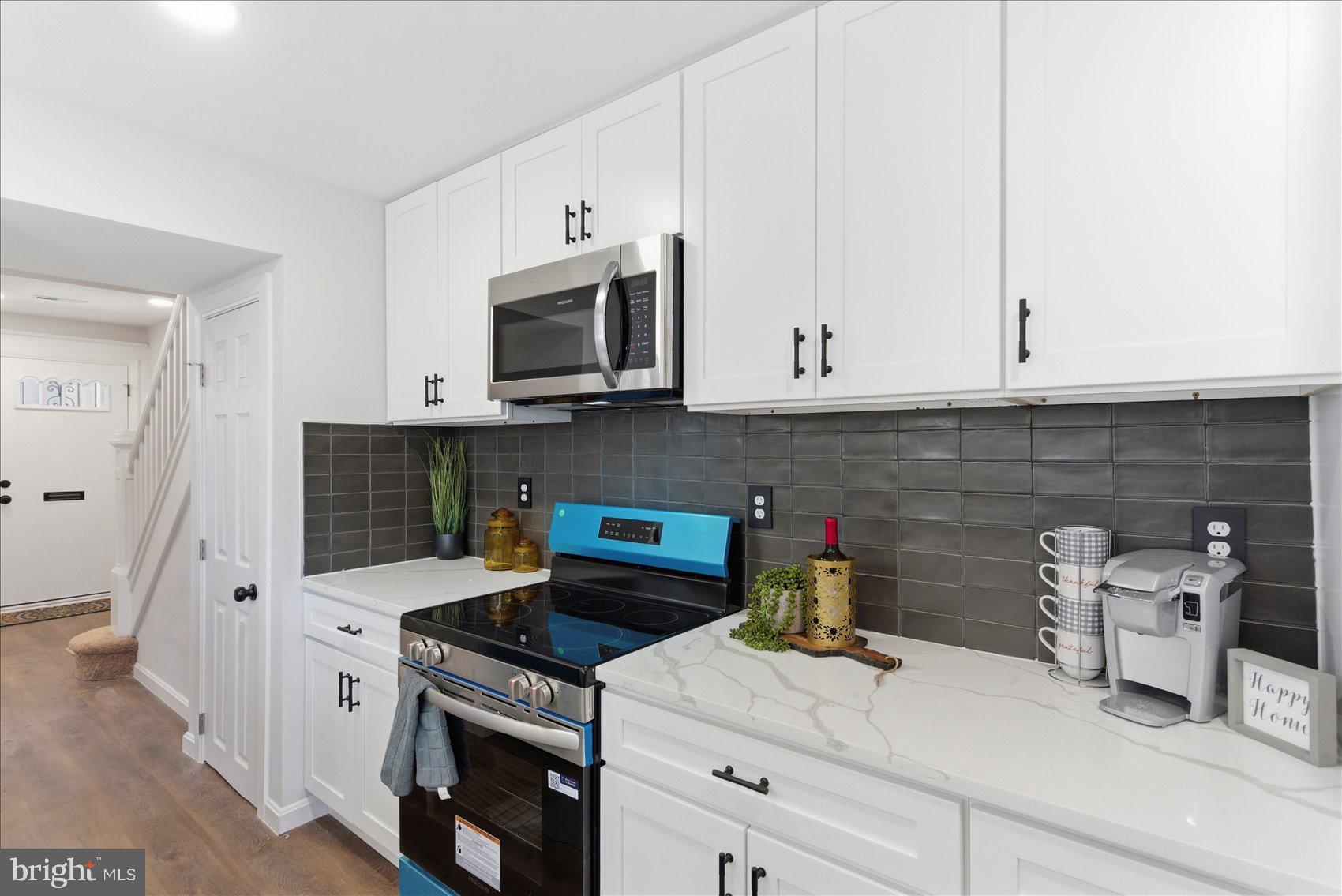 MONDAWMIN - Residential