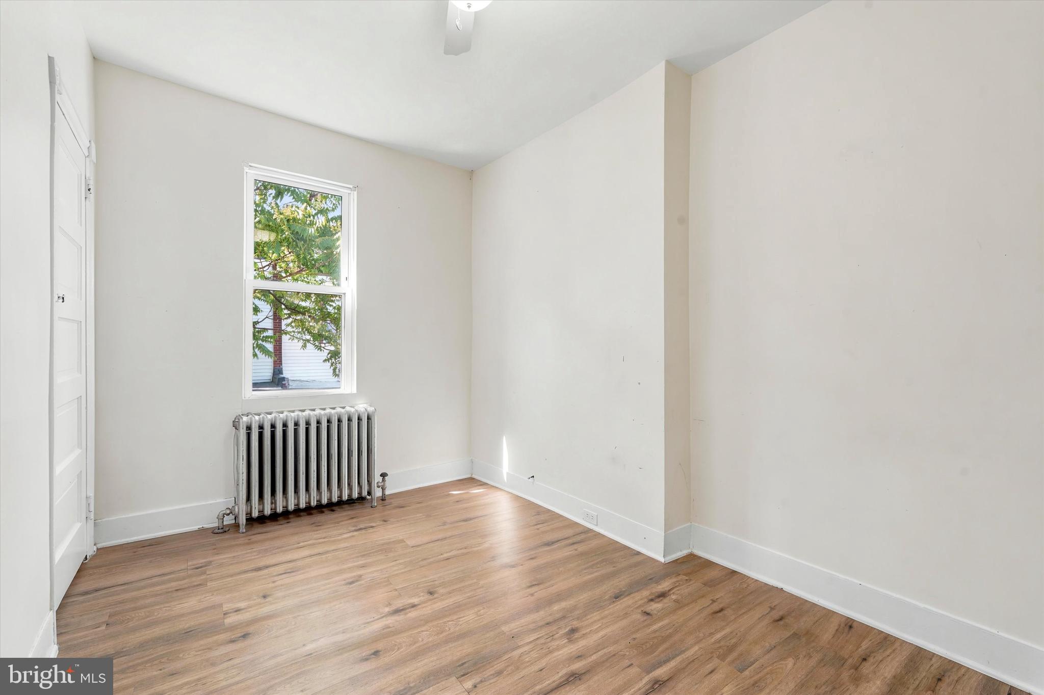 PORT RICHMOND - Residential