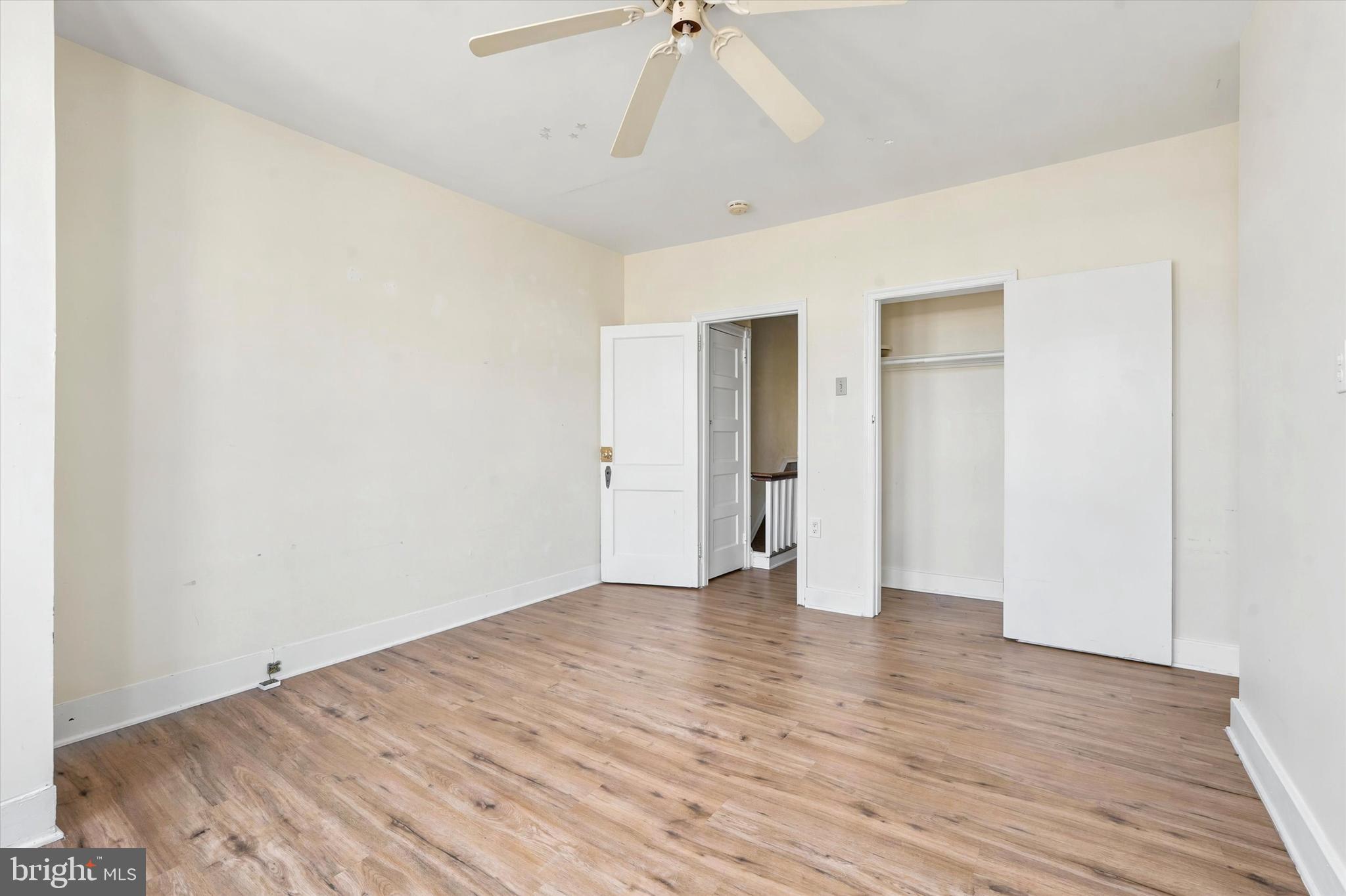 PORT RICHMOND - Residential