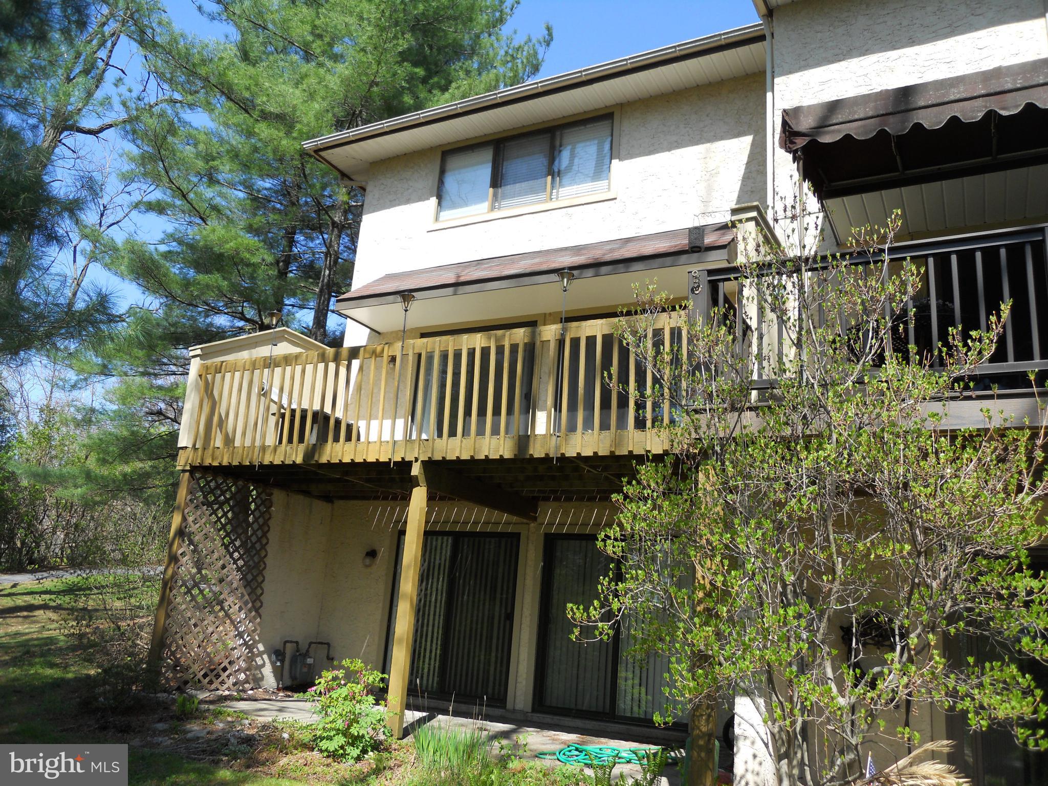 FLYING HILLS - Residential
