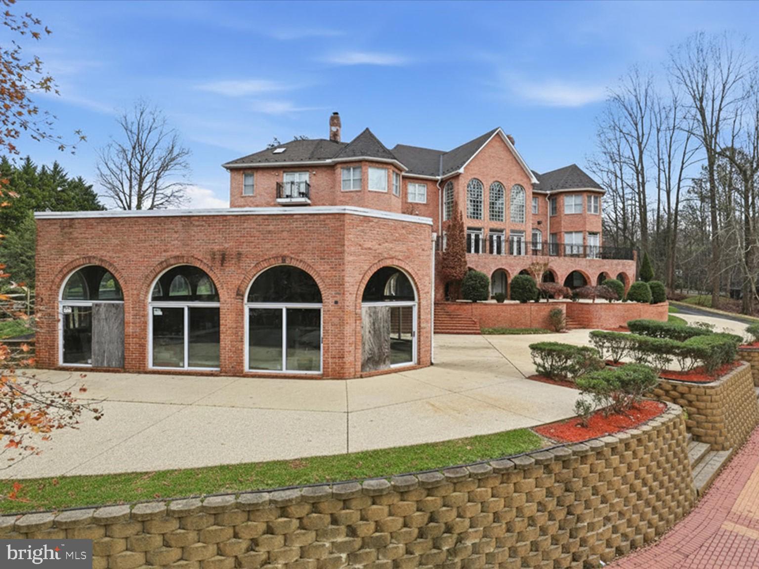 WOODMORE - Residential