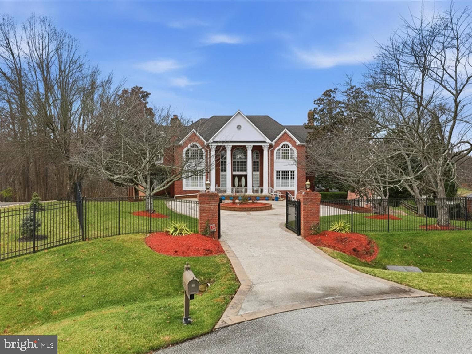 WOODMORE - Residential