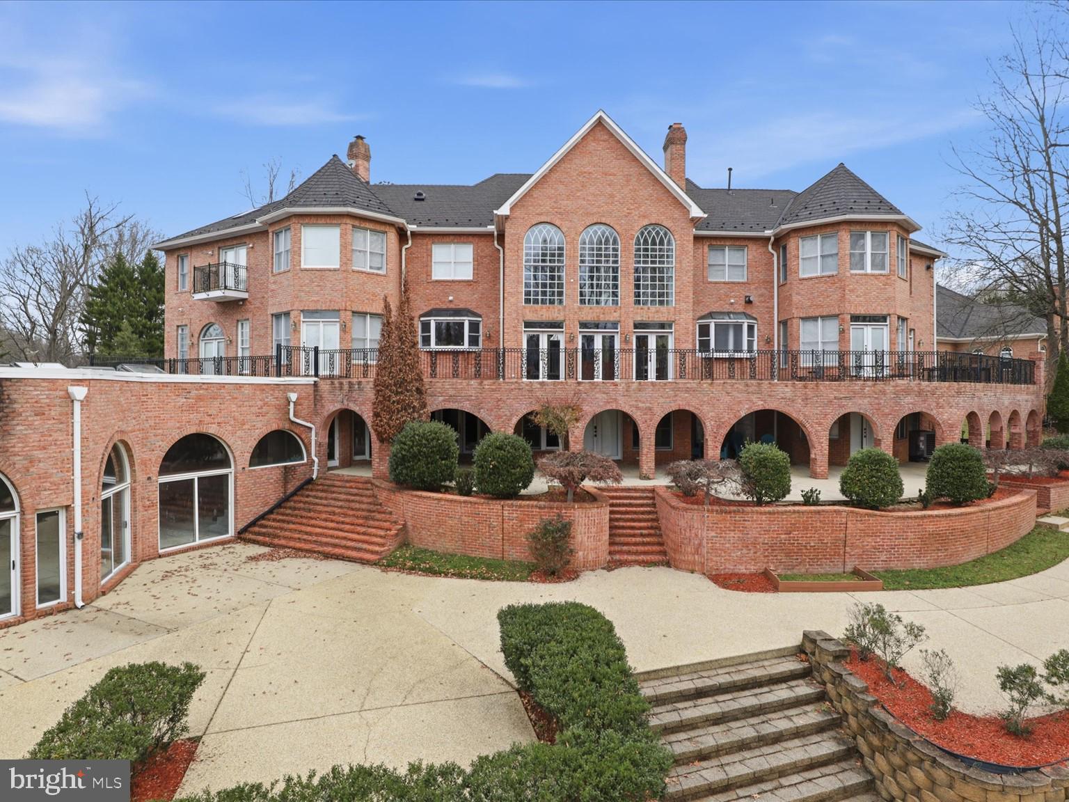 WOODMORE - Residential