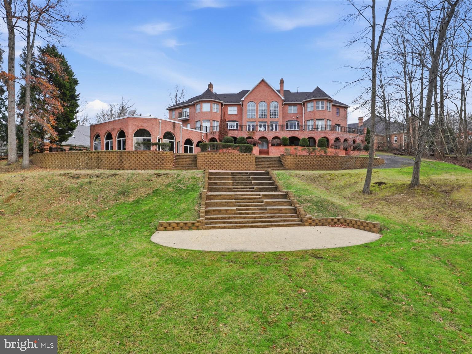 WOODMORE - Residential