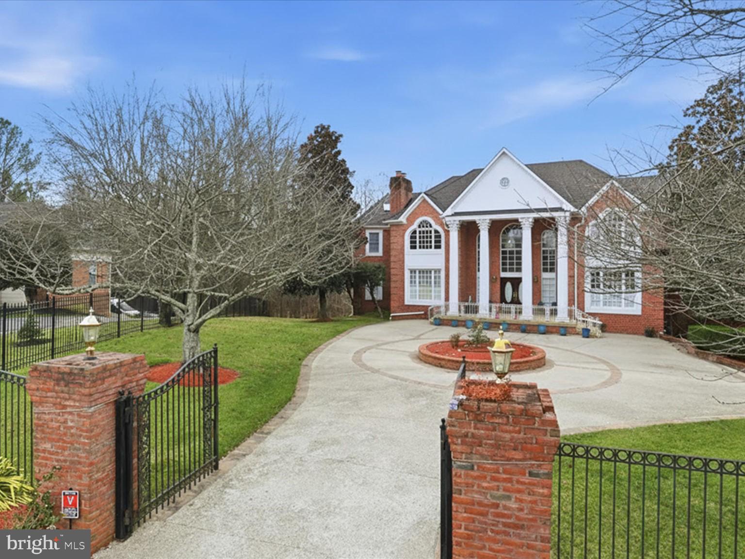 WOODMORE - Residential