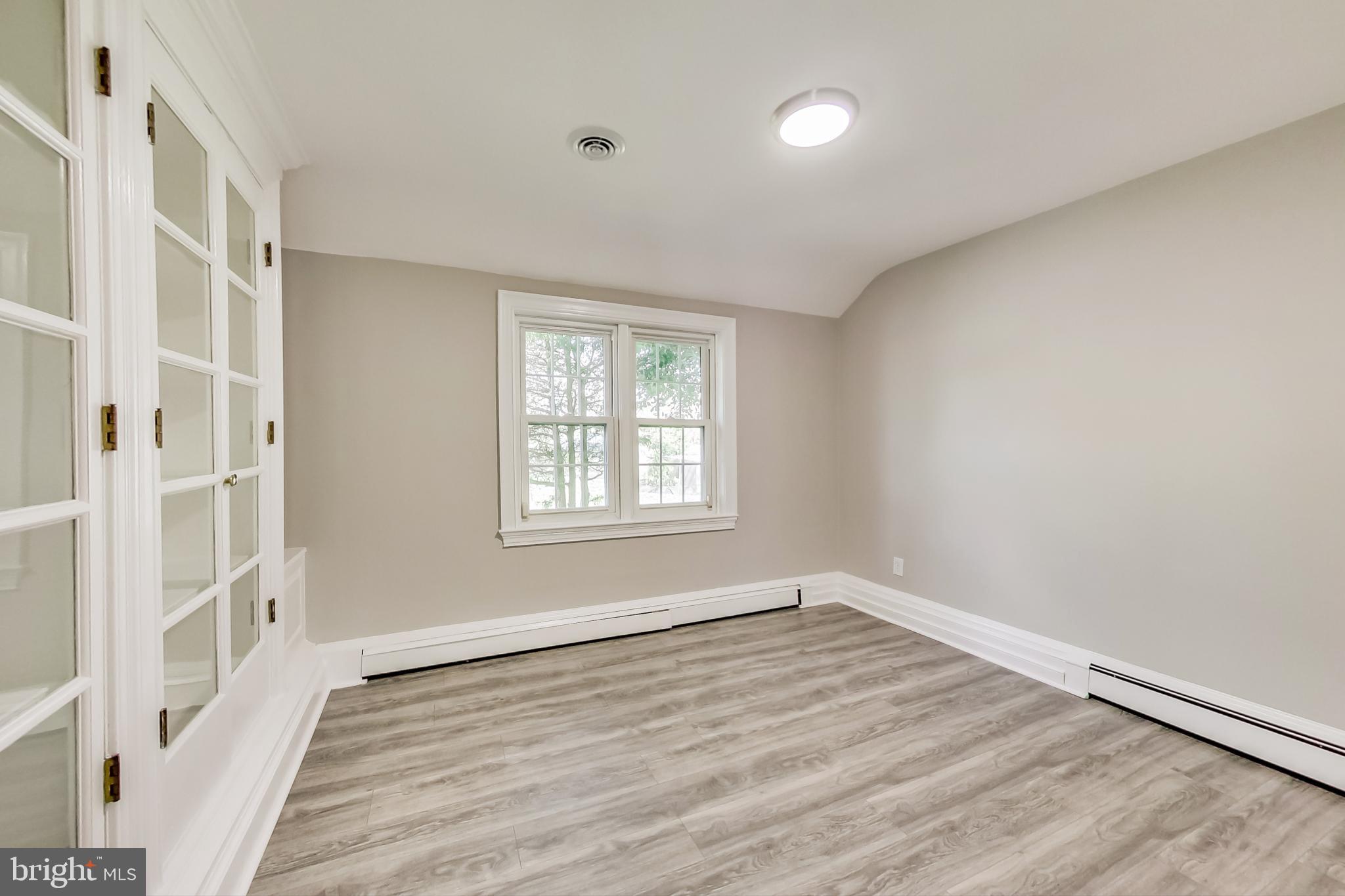 BEVERLY FARMS - Residential