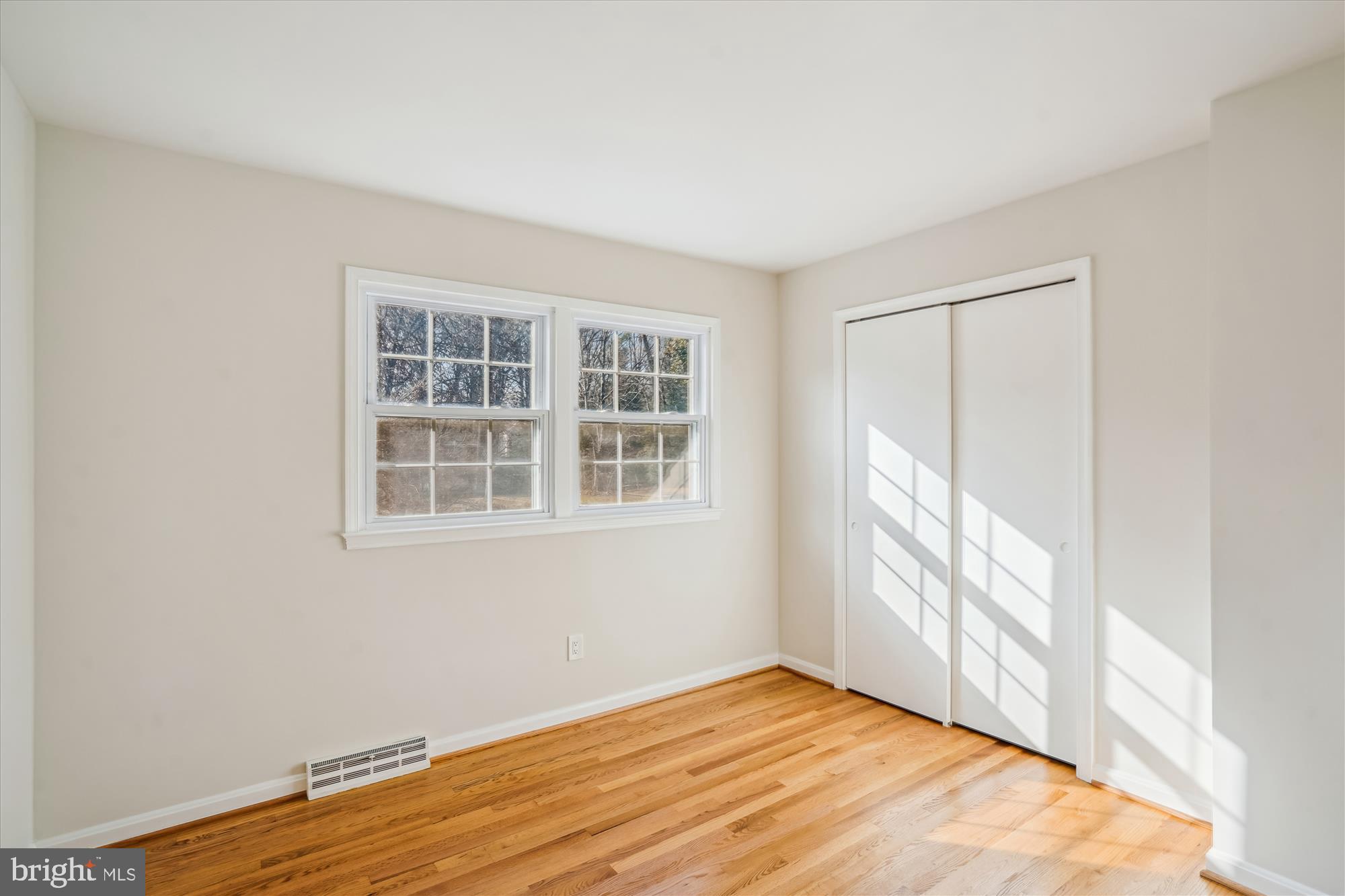 FOX MILL ACRES - Residential