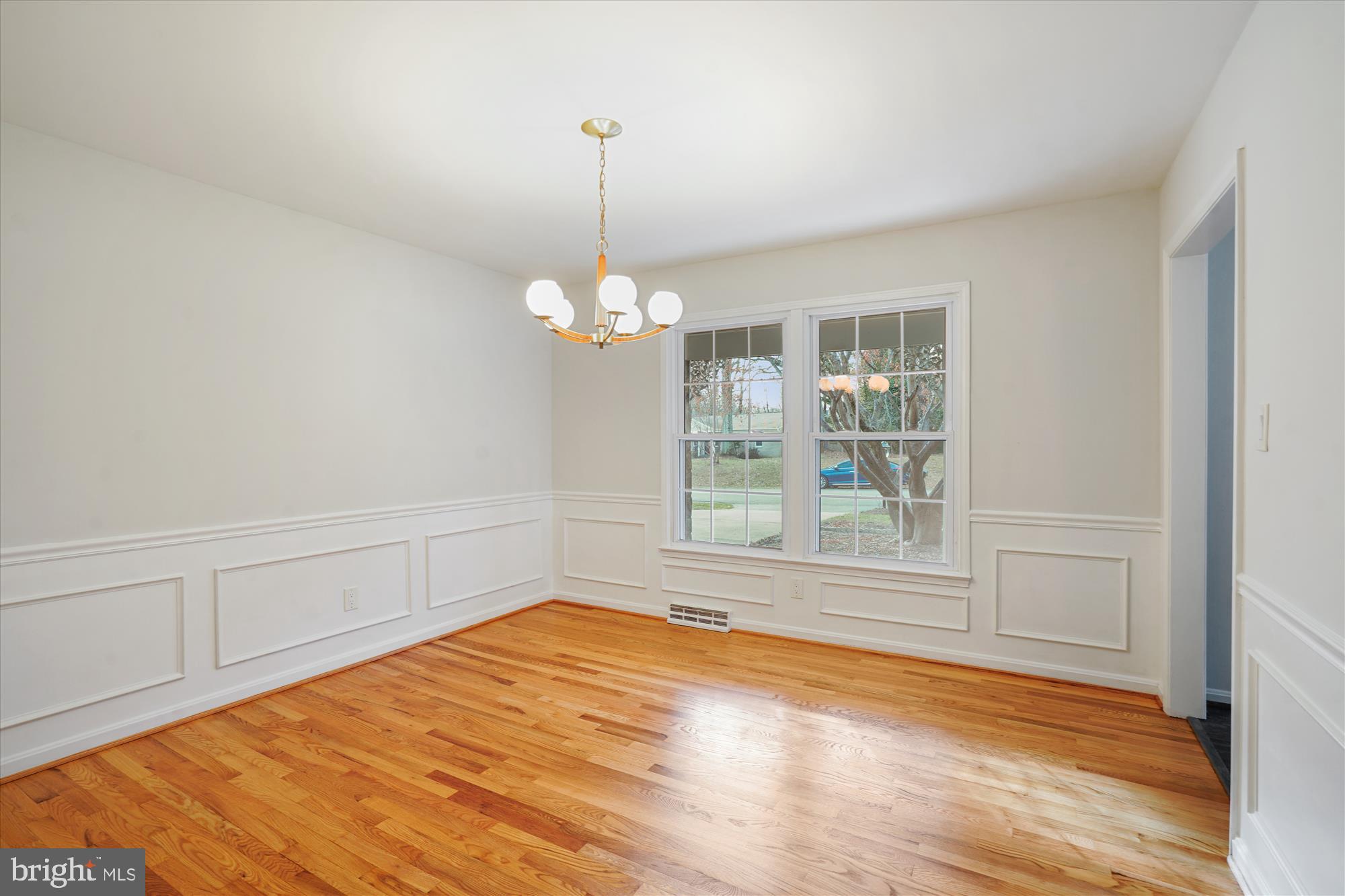 FOX MILL ACRES - Residential