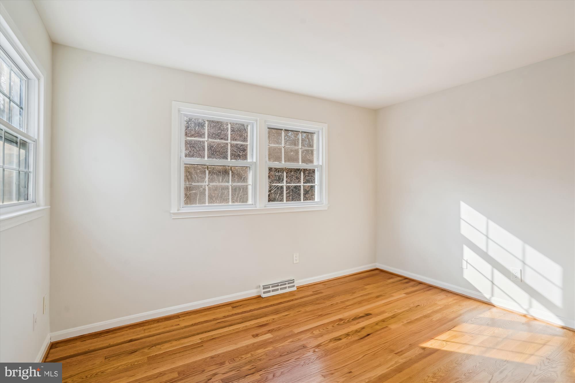 FOX MILL ACRES - Residential