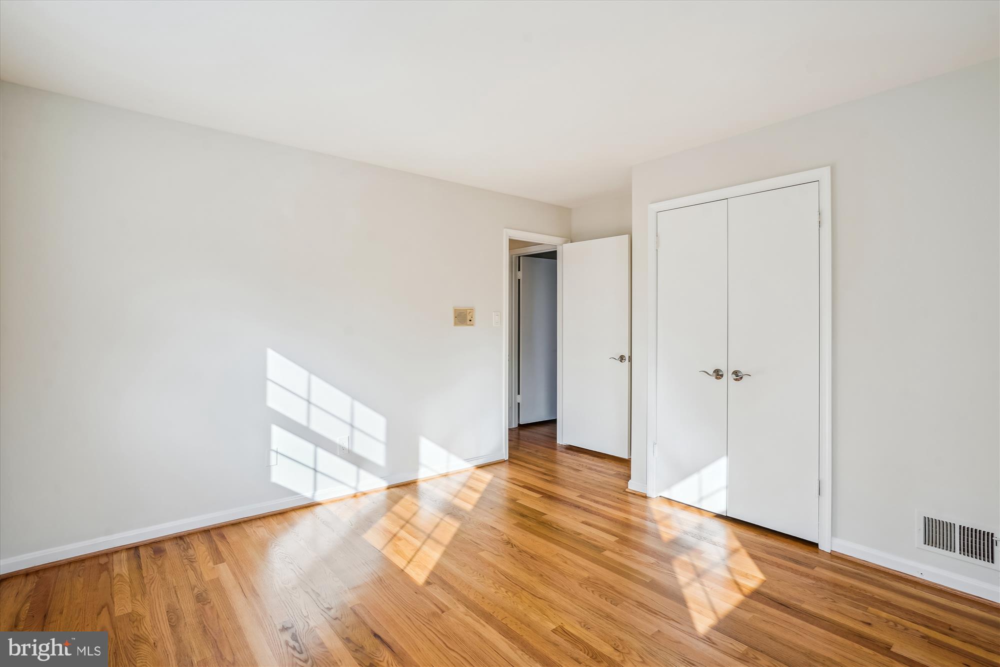 FOX MILL ACRES - Residential
