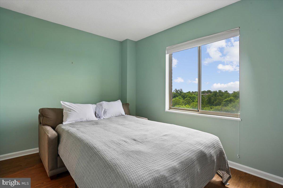 ROSSMOOR LEISURE WORLD - Residential