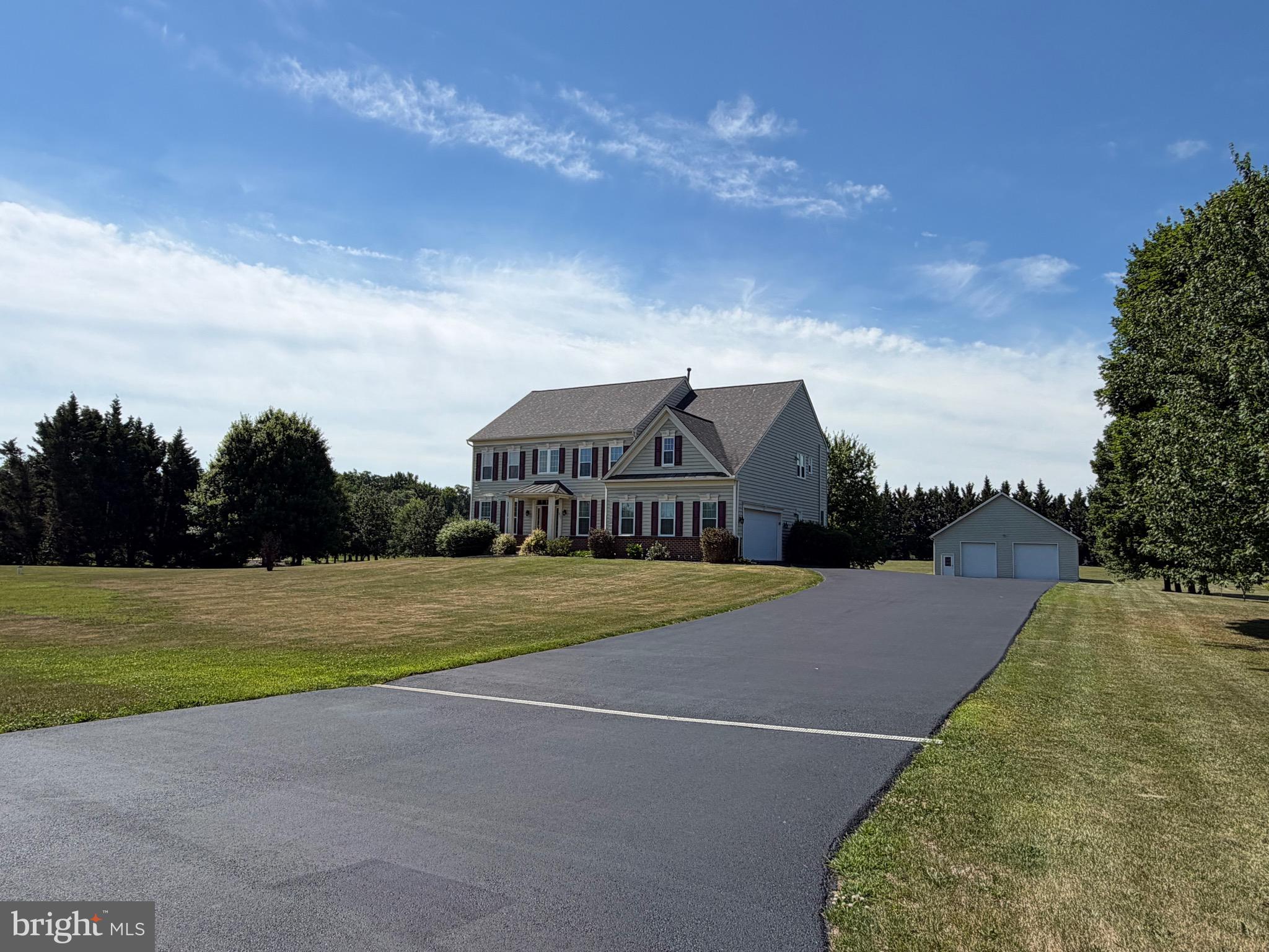 PINE TREE ESTATES - Residential