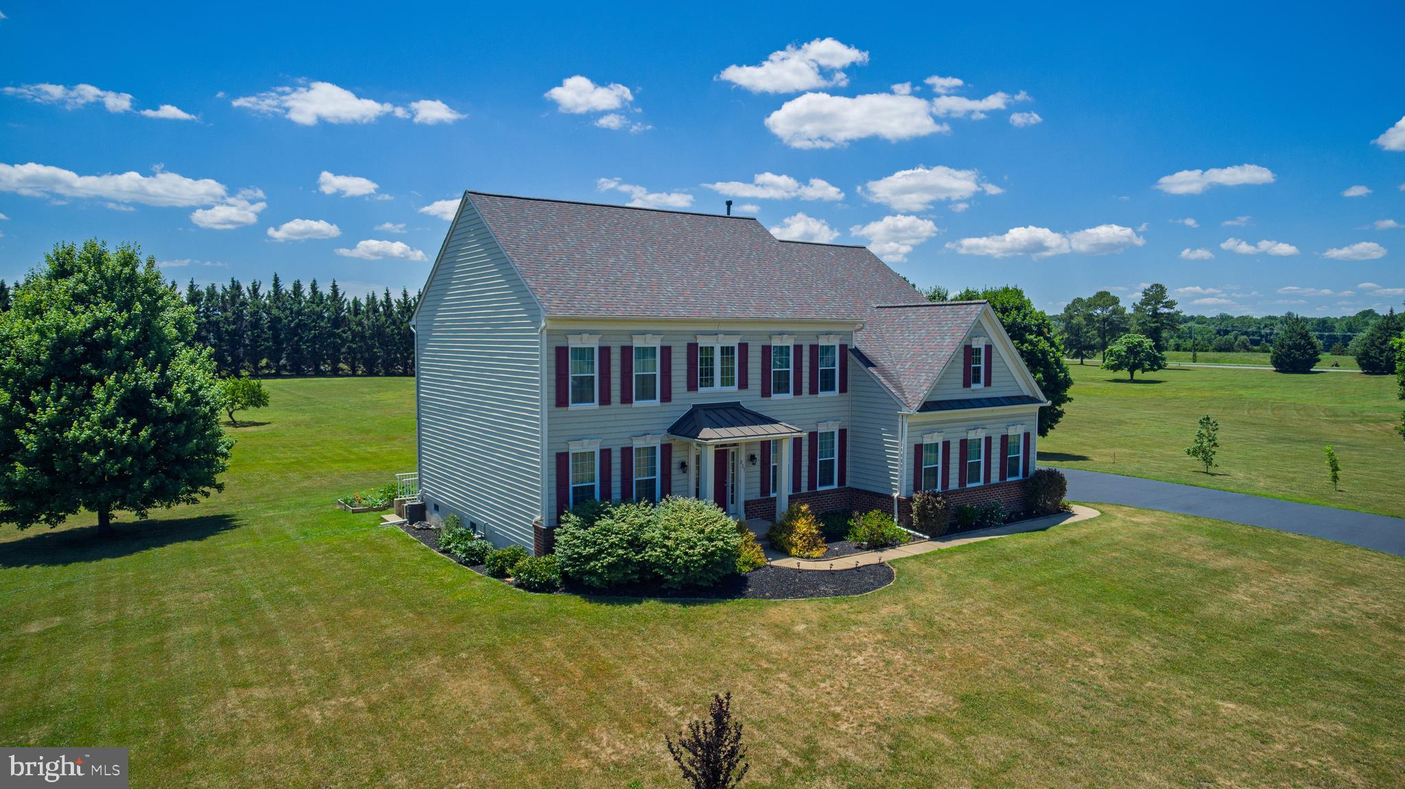 PINE TREE ESTATES - Residential