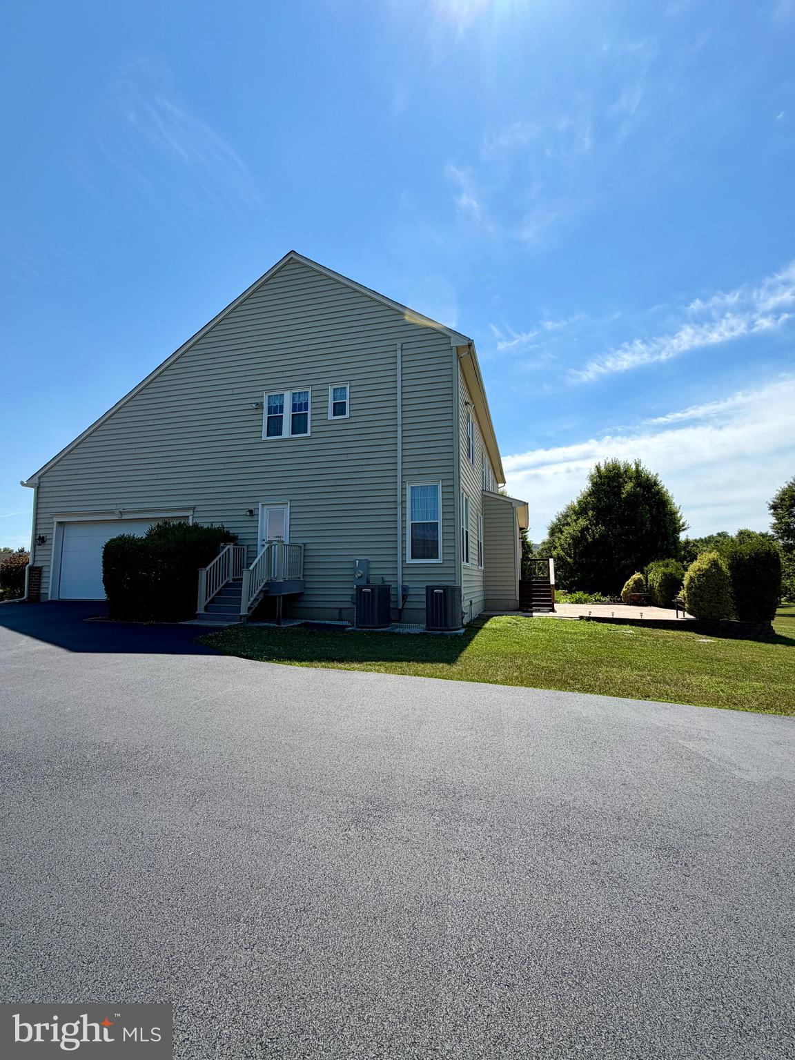 PINE TREE ESTATES - Residential