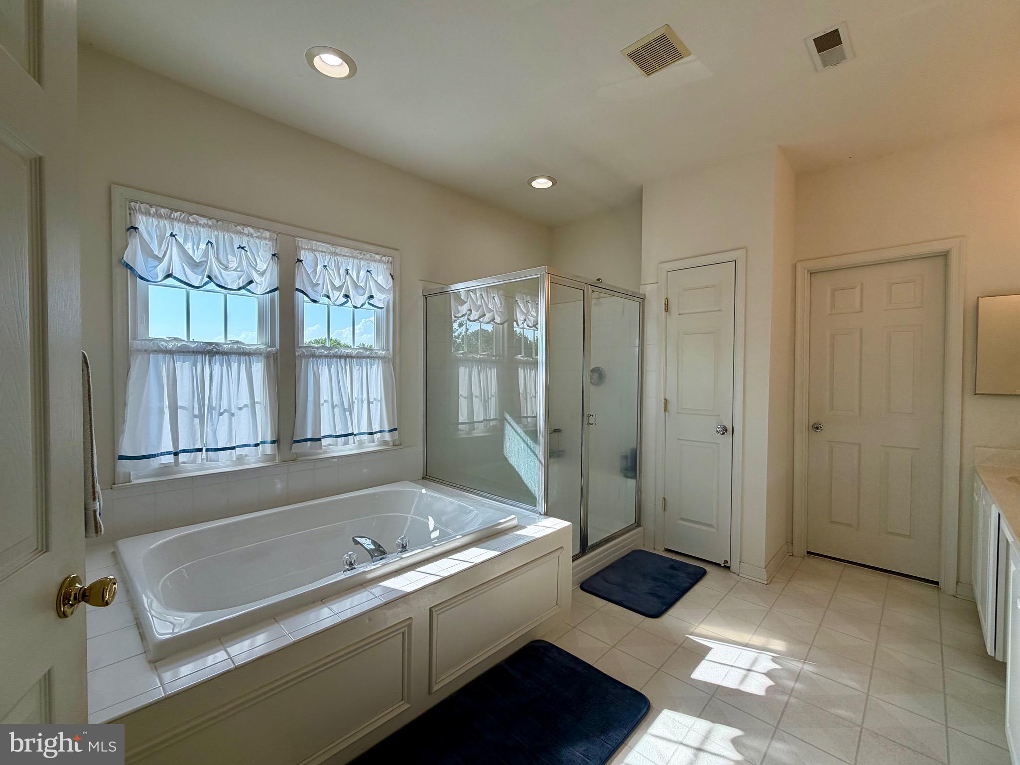 PINE TREE ESTATES - Residential