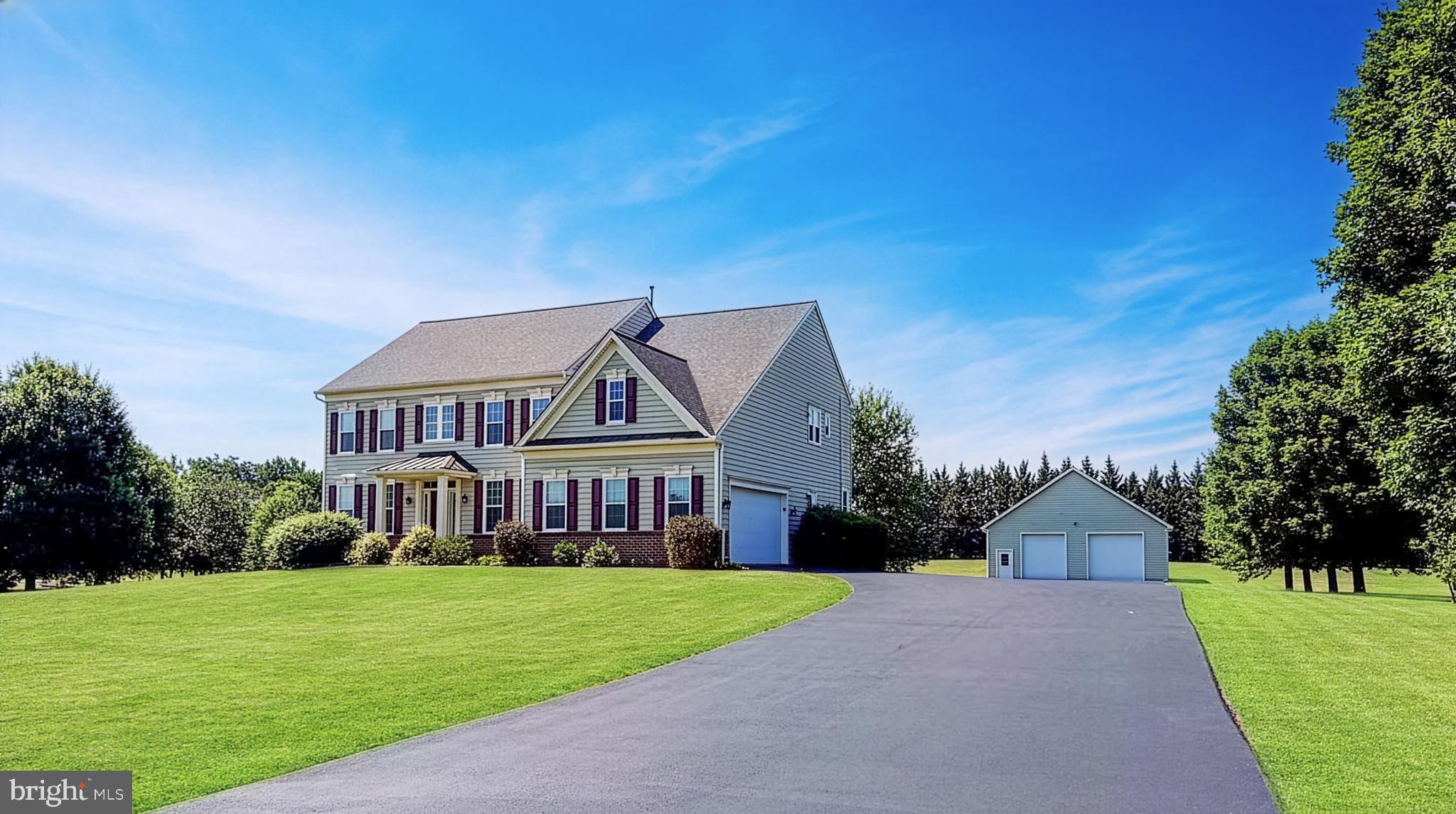 PINE TREE ESTATES - Residential