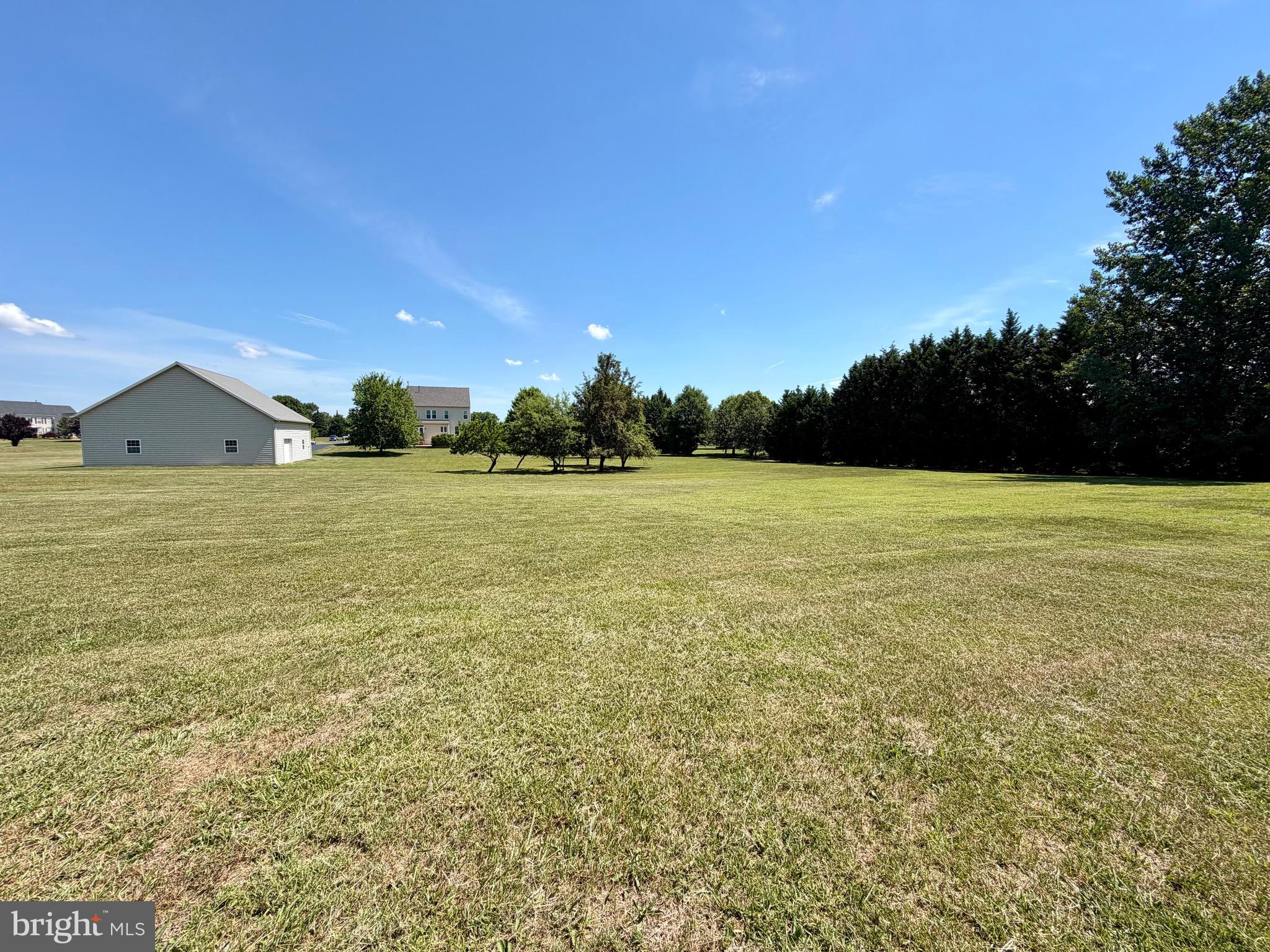 PINE TREE ESTATES - Residential