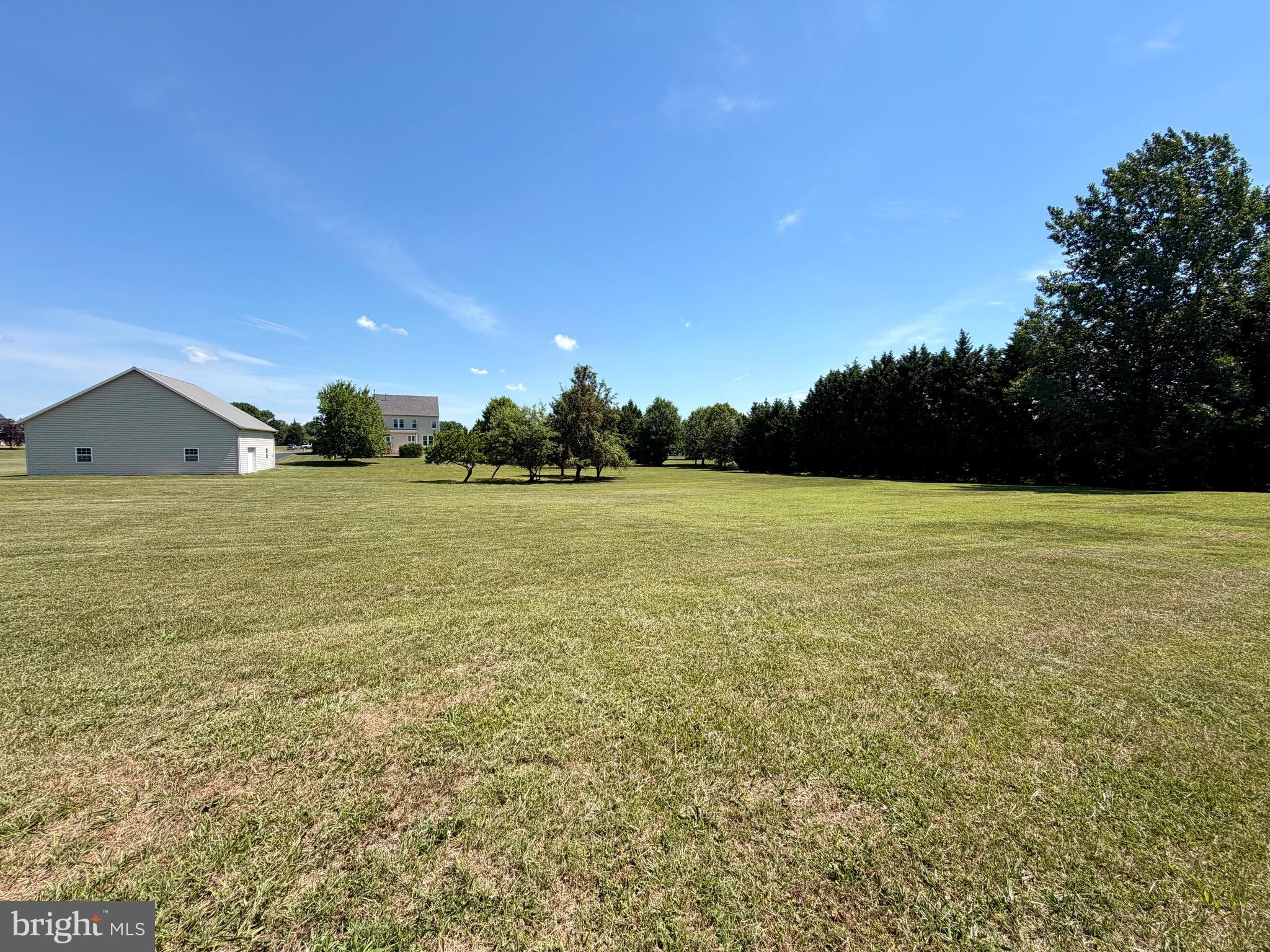 PINE TREE ESTATES - Residential