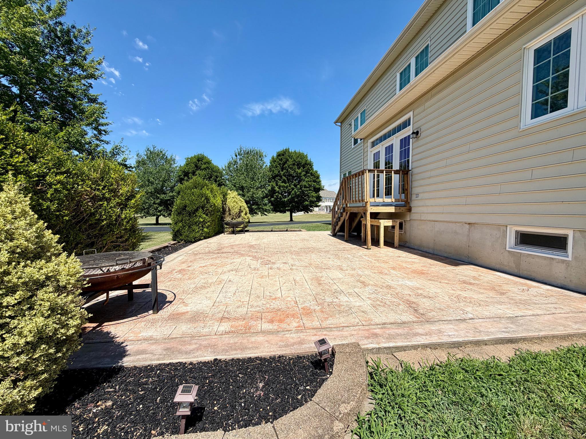 PINE TREE ESTATES - Residential