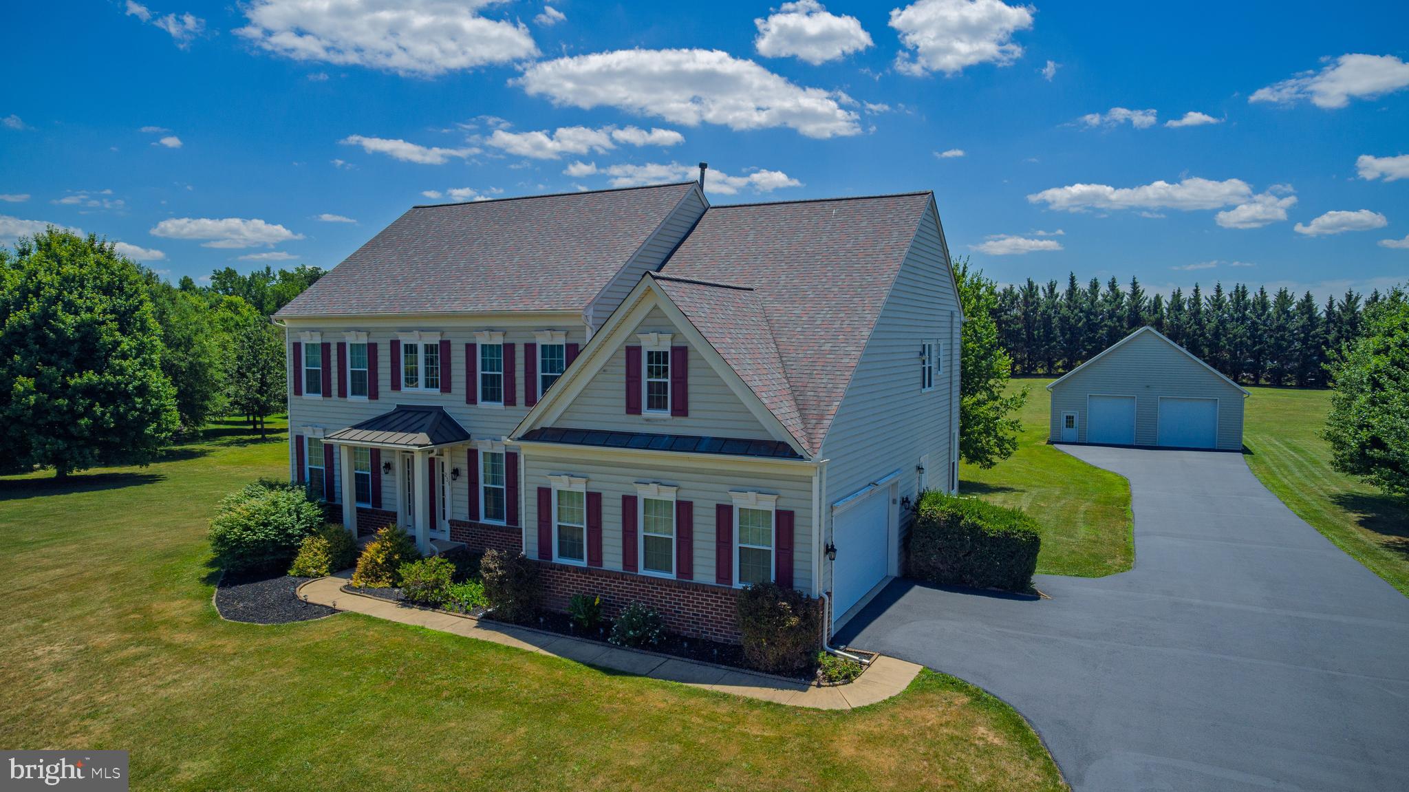 PINE TREE ESTATES - Residential