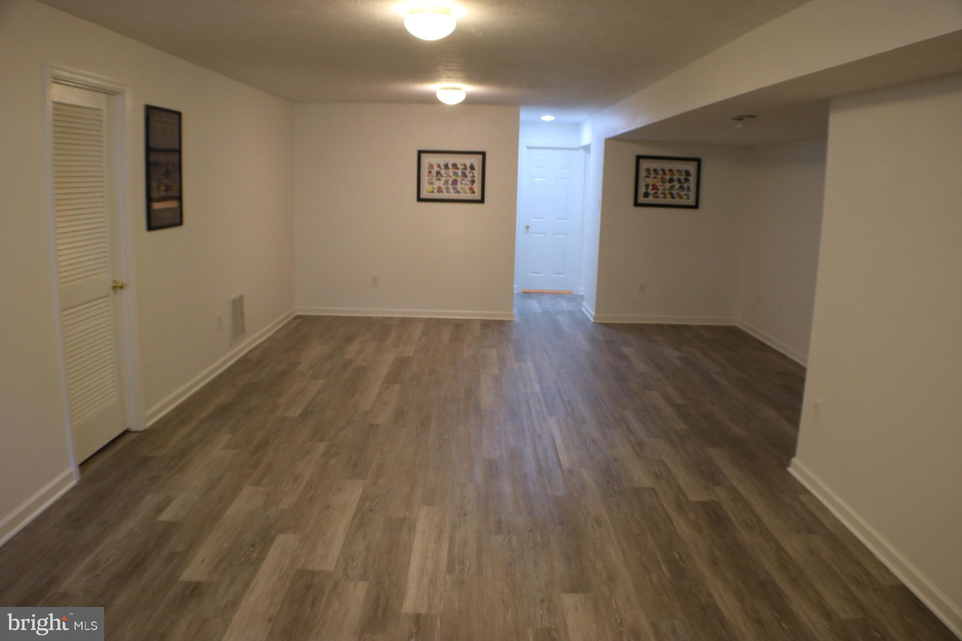OWINGS MILLS - Residential