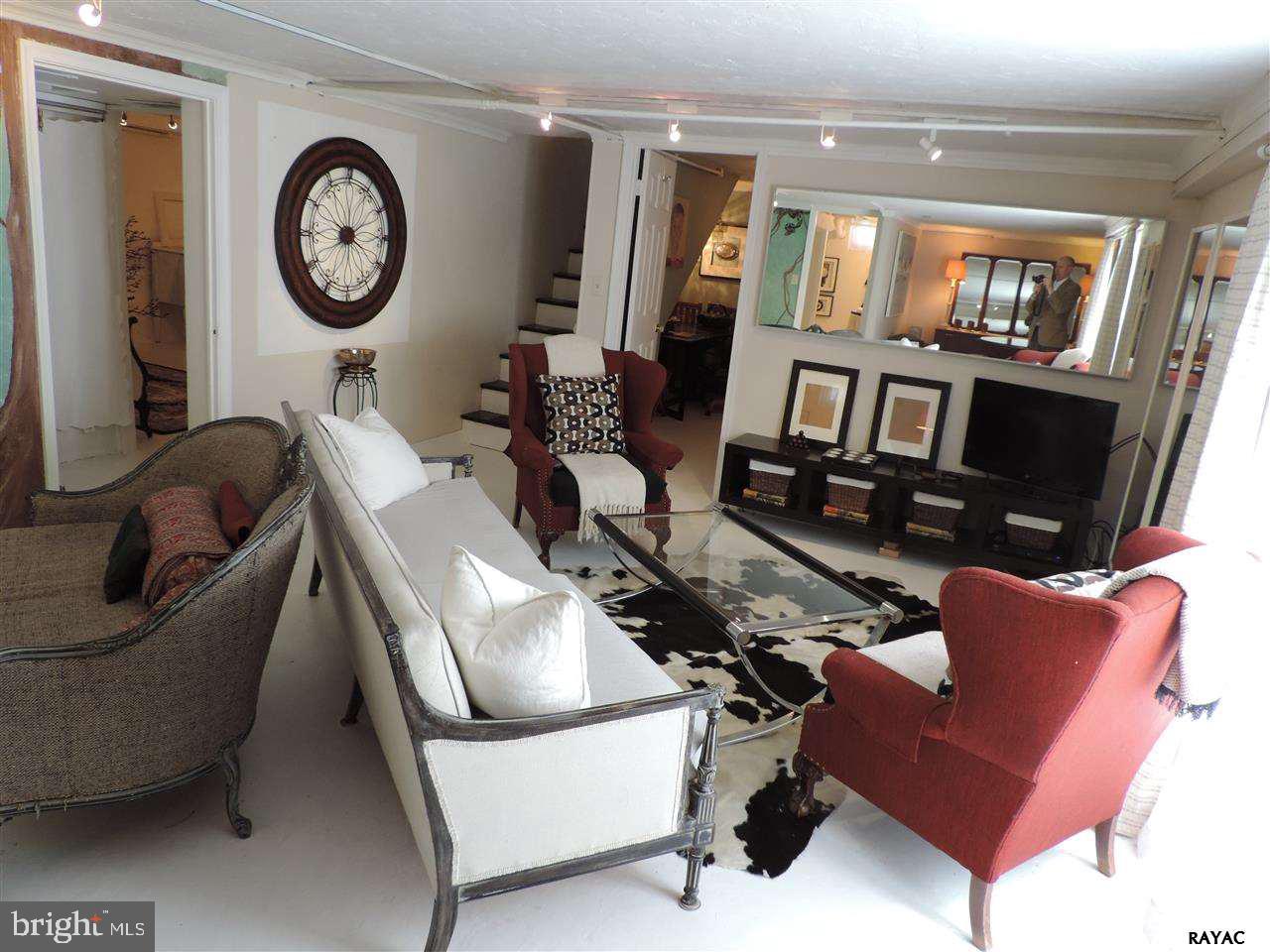 HILLCROFT - Residential
