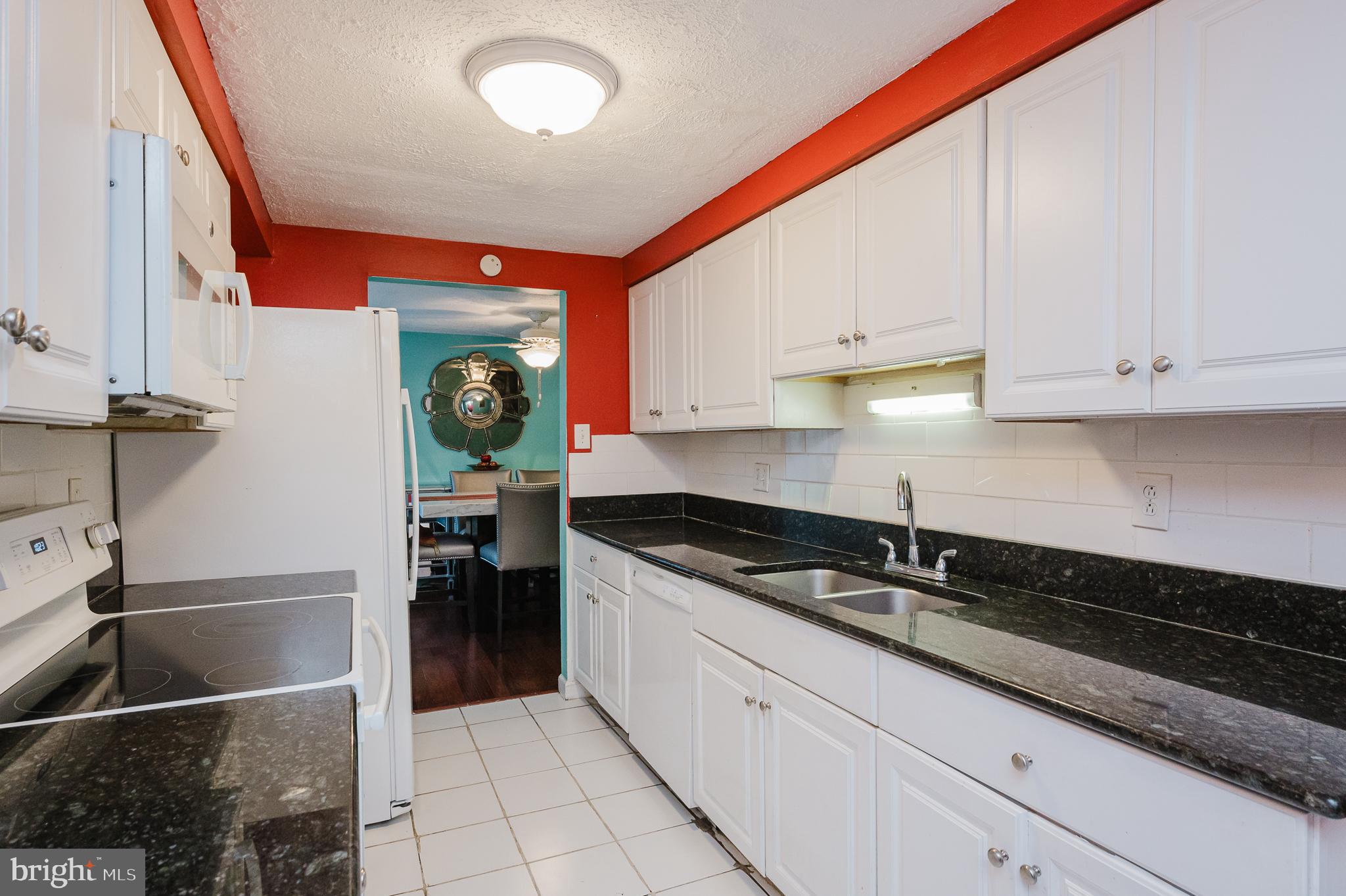 VILLAGE OF OWEN BROWN - Residential
