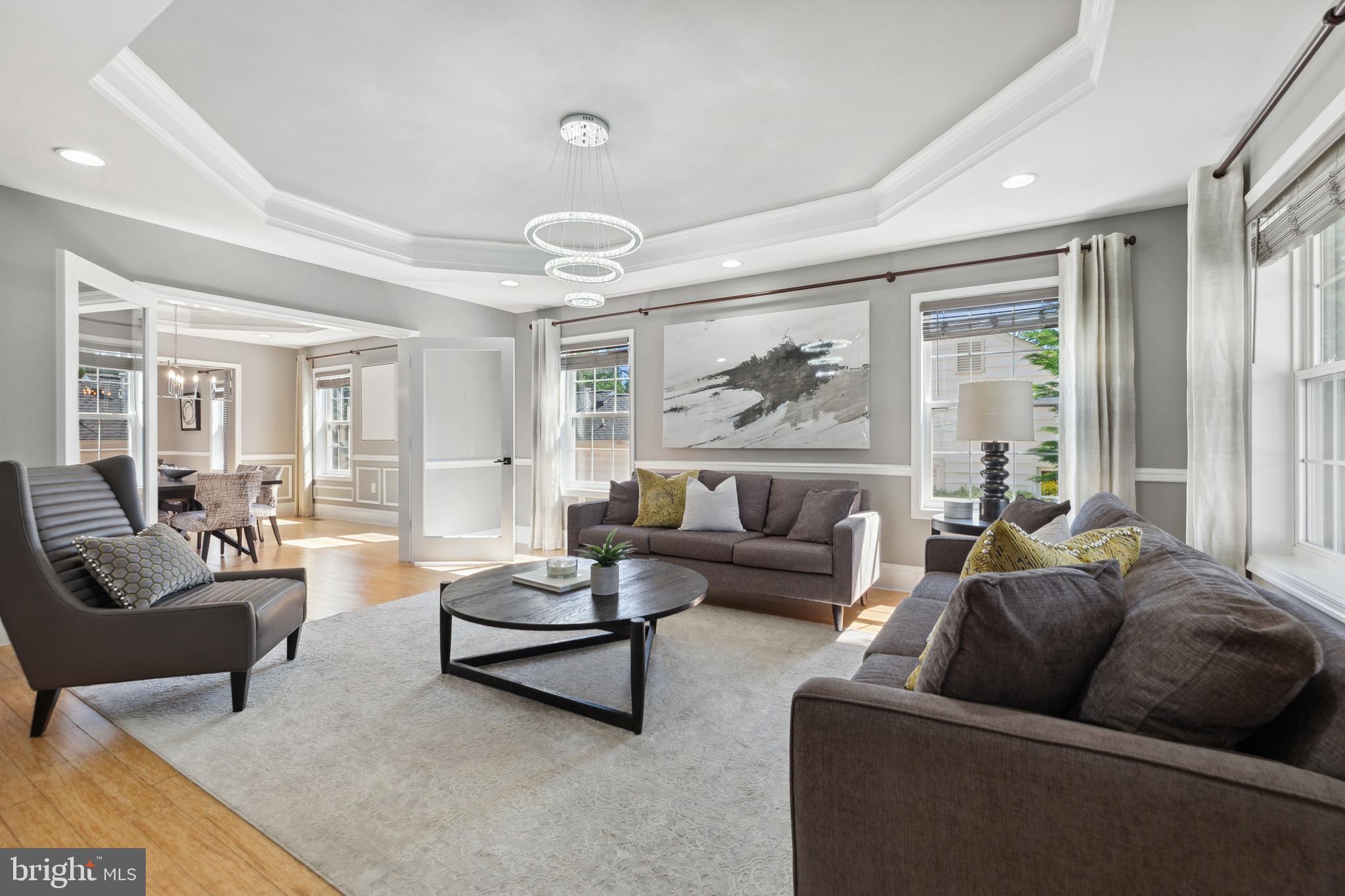 PIMMIT HILLS - Residential