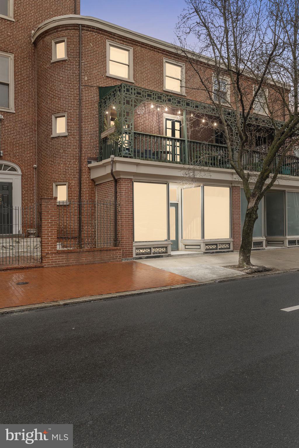 WASHINGTON SQ WEST - Residential
