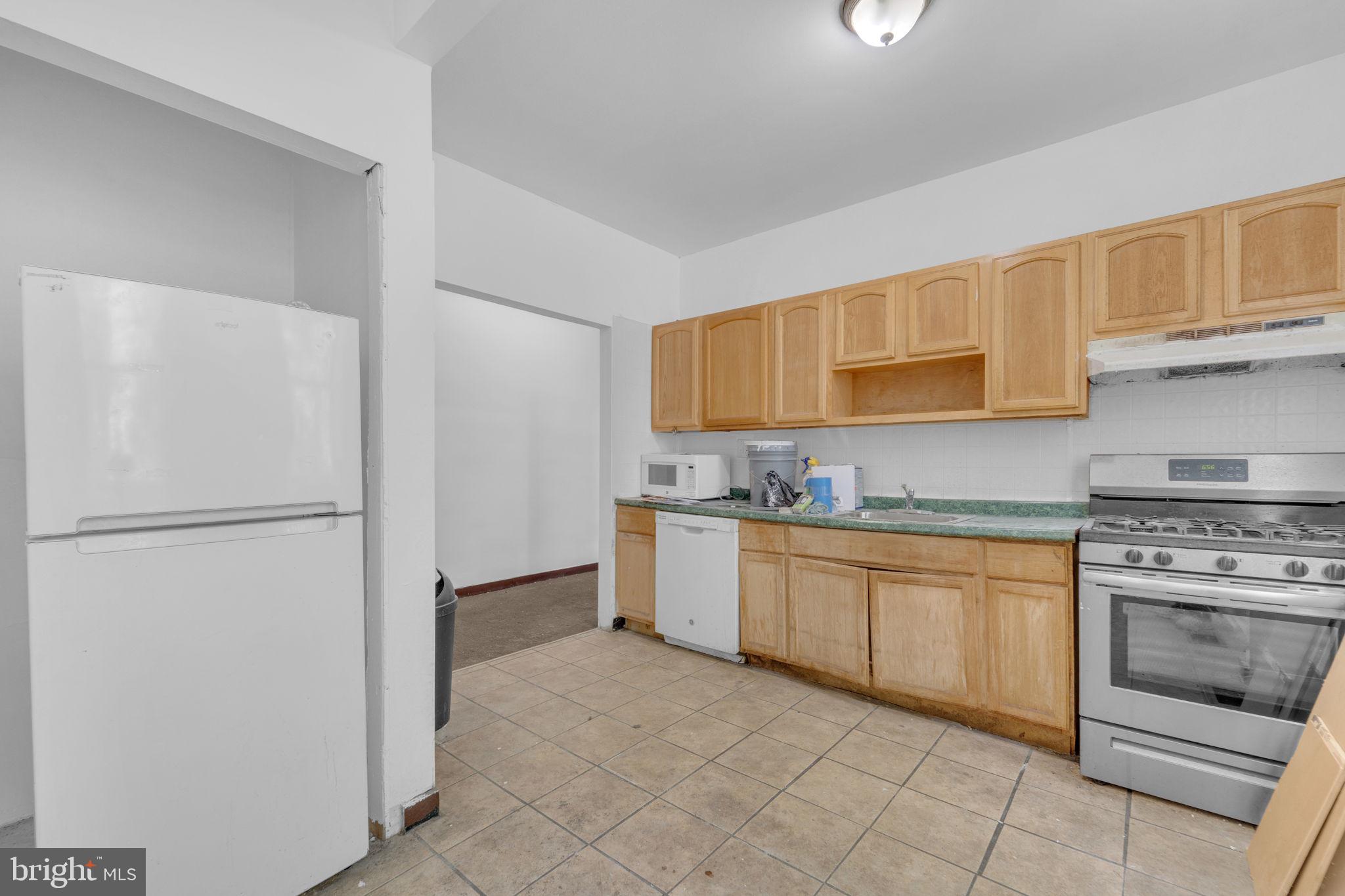GERMANTOWN (WEST) - Residential