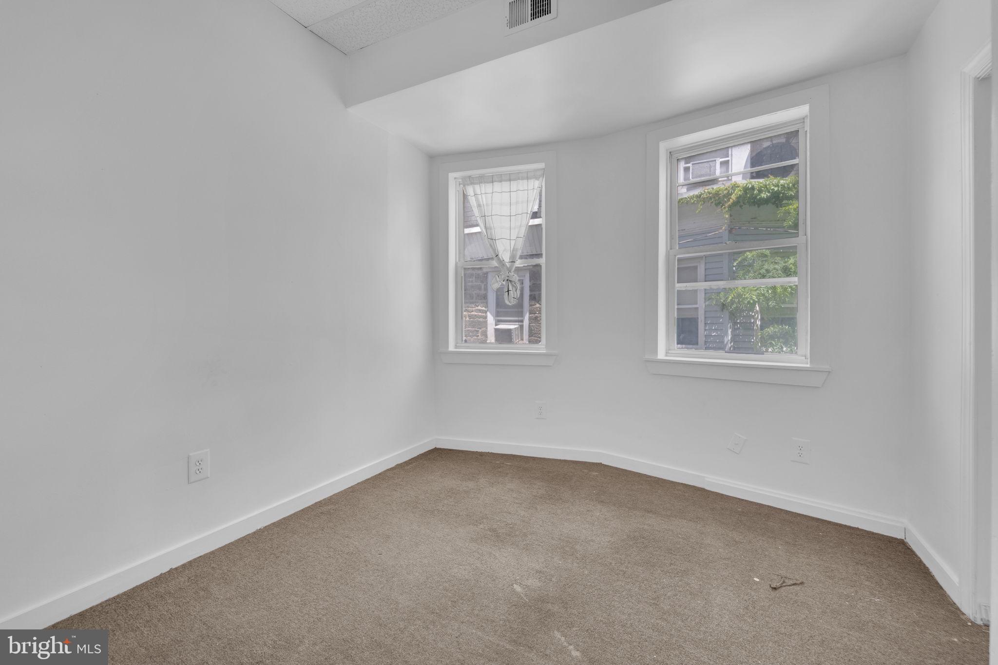 GERMANTOWN (WEST) - Residential