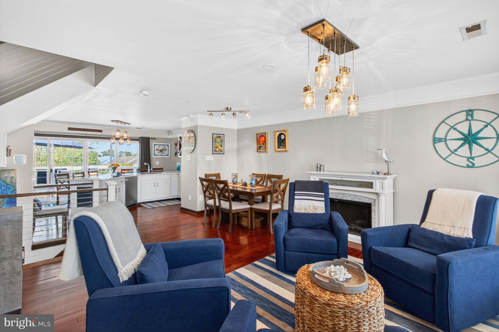 SHIPBUILDERS VILLAGE - Residential