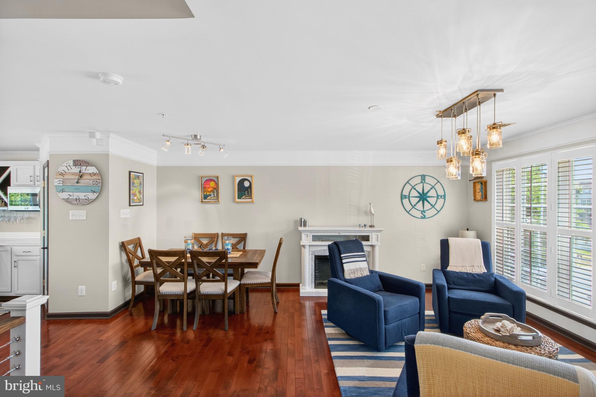 SHIPBUILDERS VILLAGE - Residential