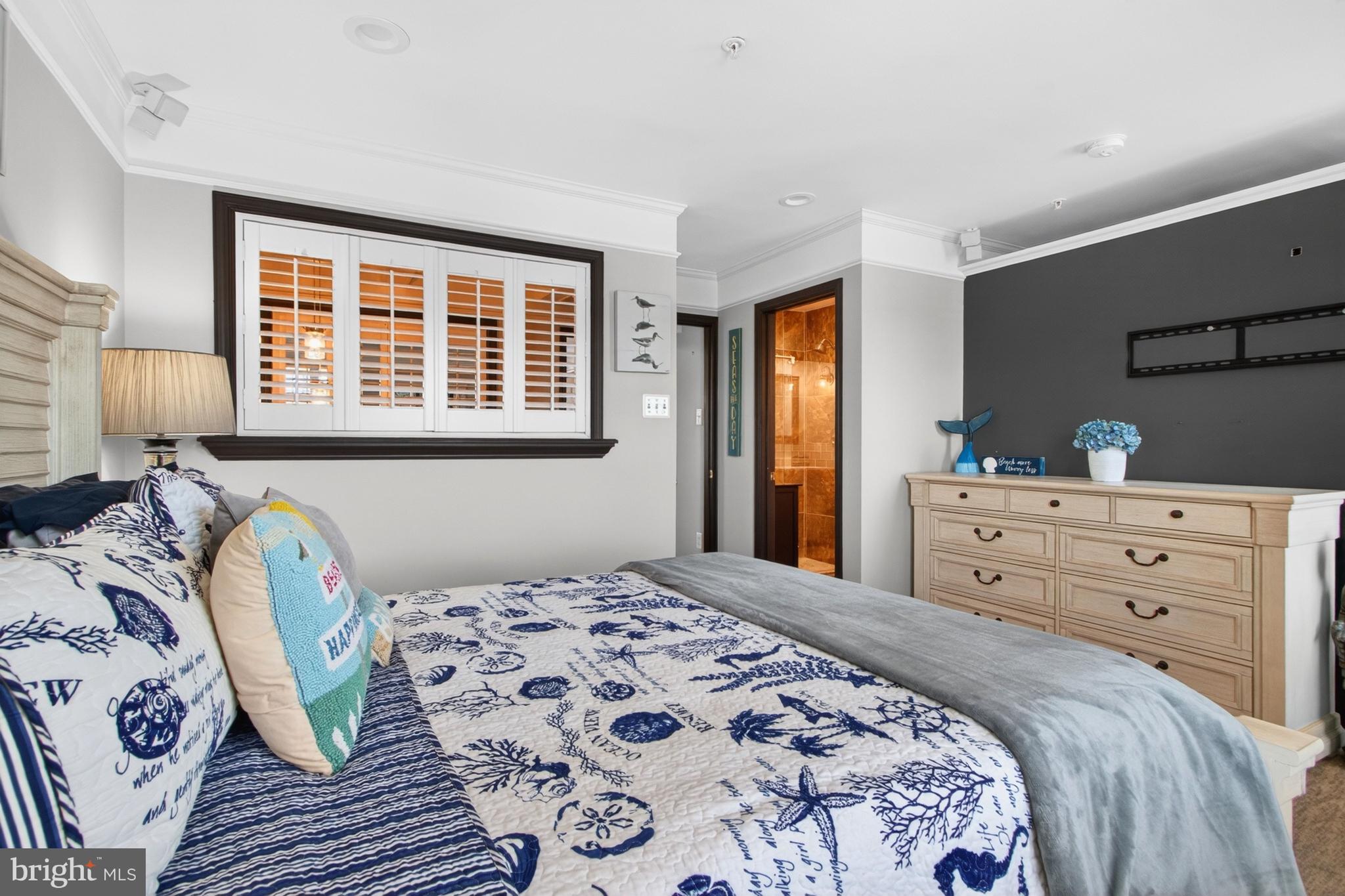 SHIPBUILDERS VILLAGE - Residential