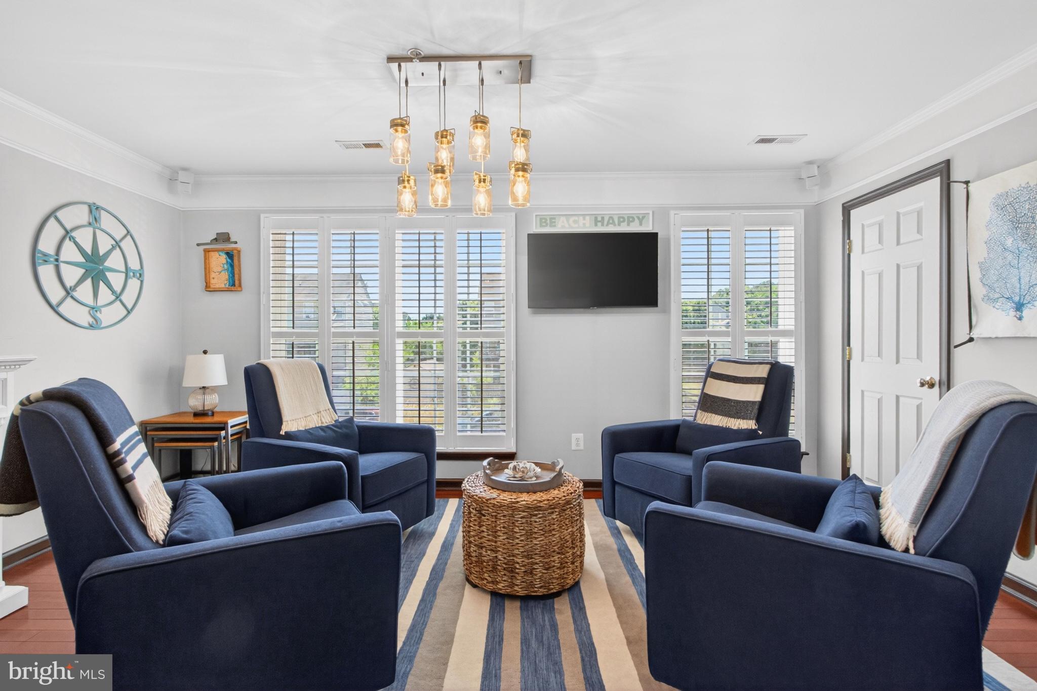 SHIPBUILDERS VILLAGE - Residential