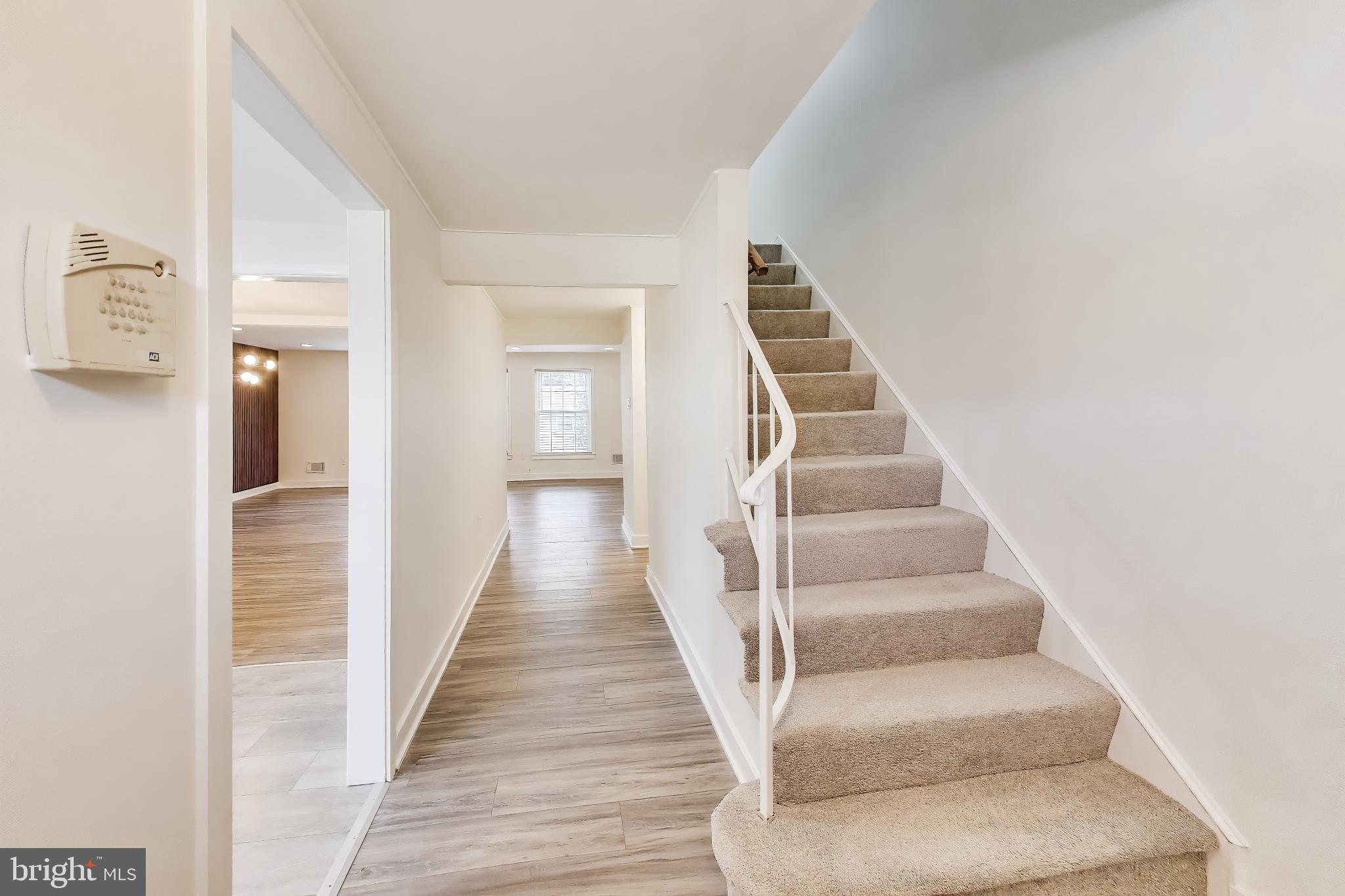 PINEWOOD HILL - Residential