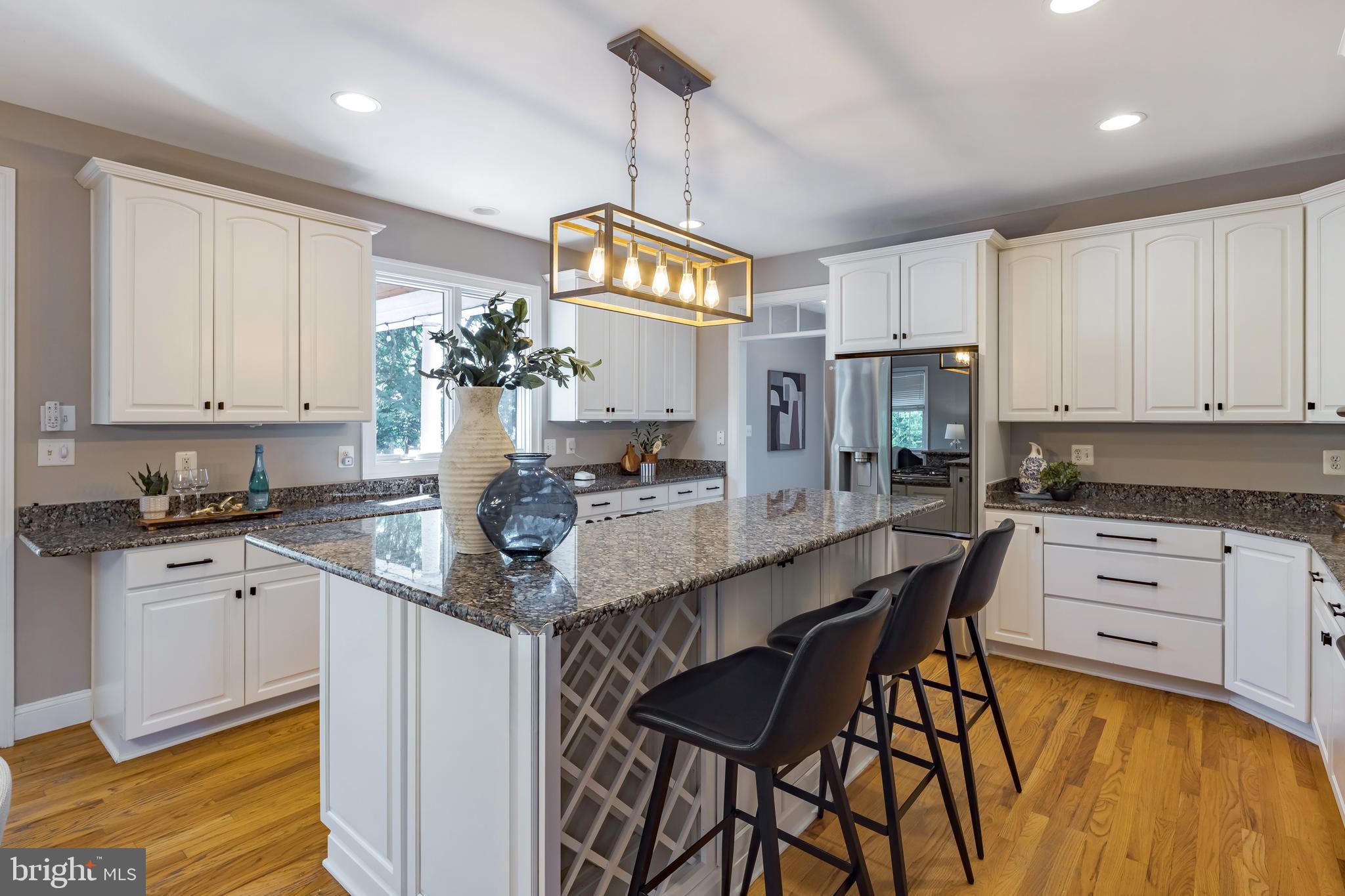 STONELEIGH - Residential