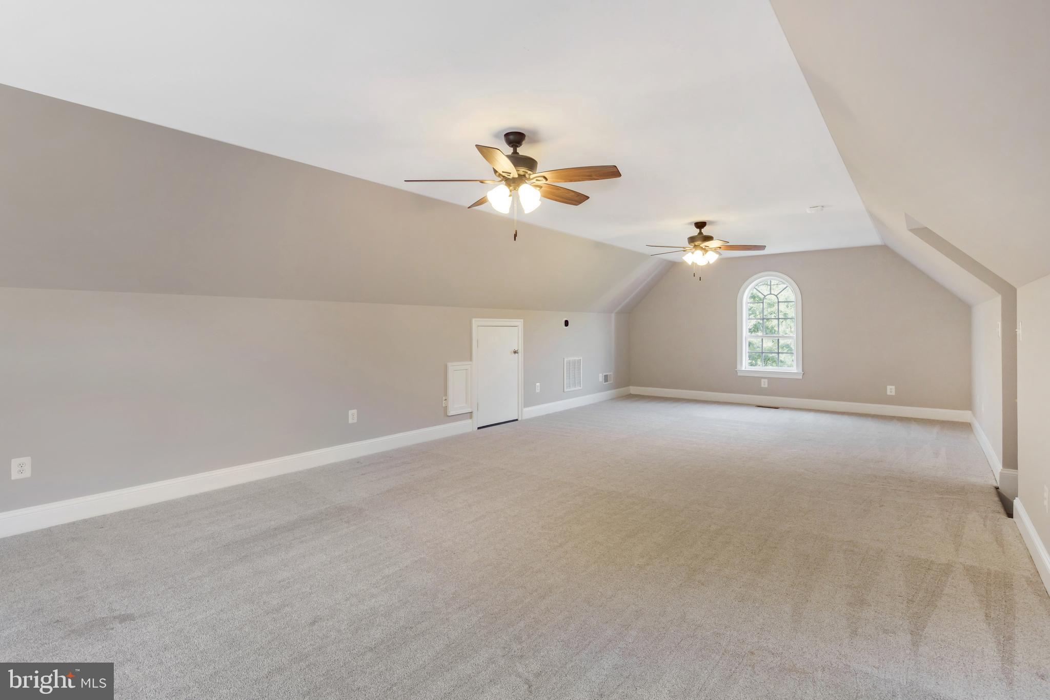STONELEIGH - Residential