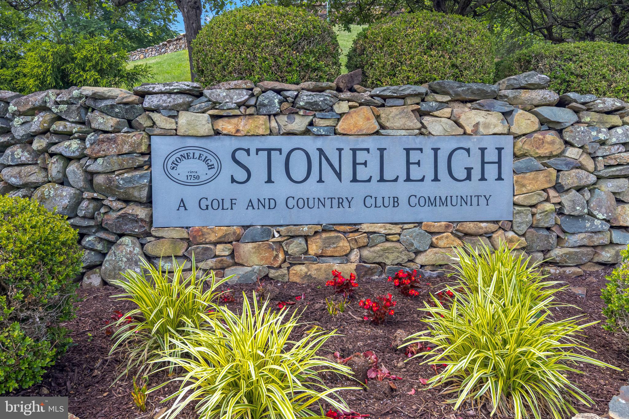 STONELEIGH - Residential